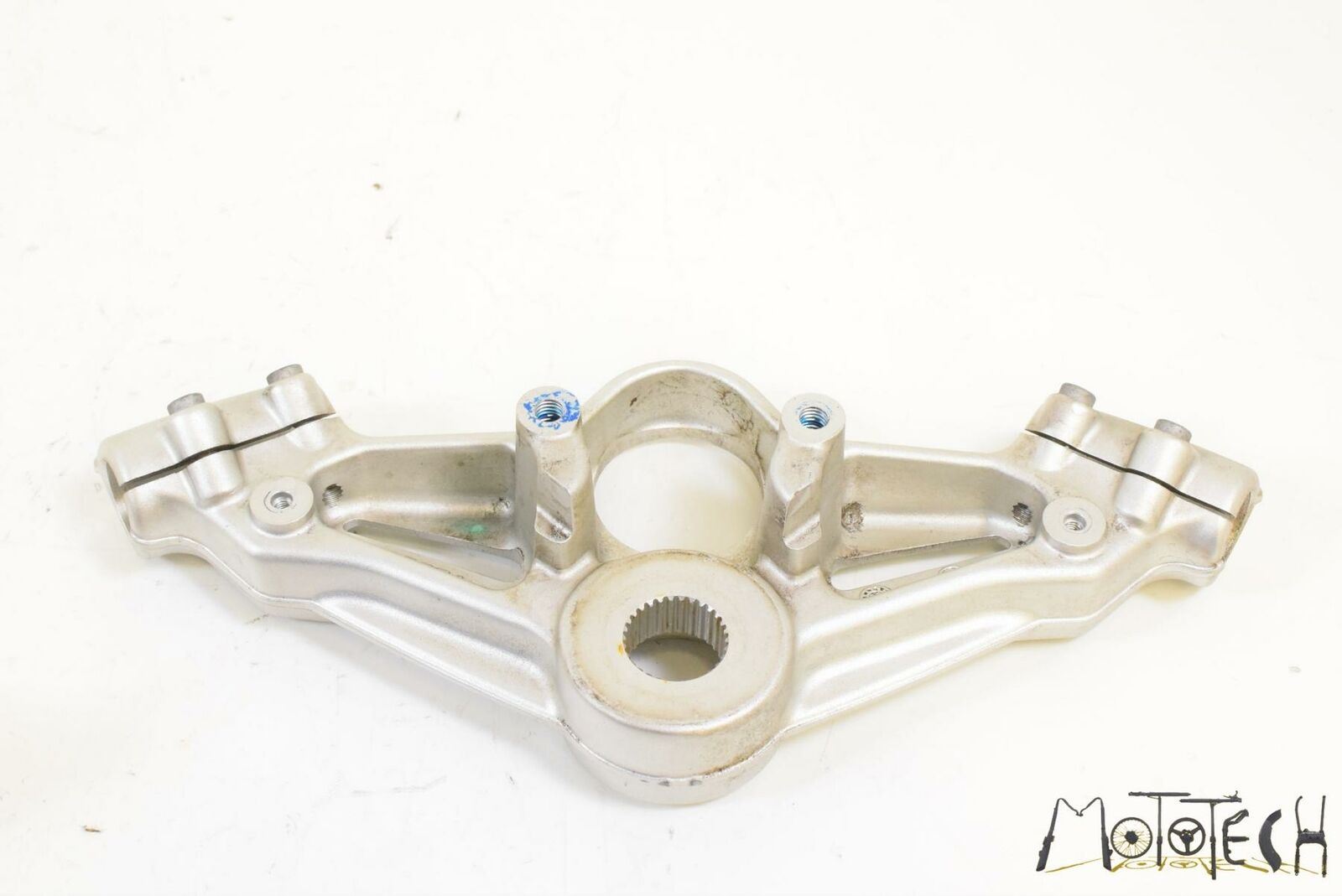 2009 BMW K1300 K1300S K40 Upper Triple Tree Steering Clamp 32717707554 {{ shop.shopifyCountryName }} - Mototech271