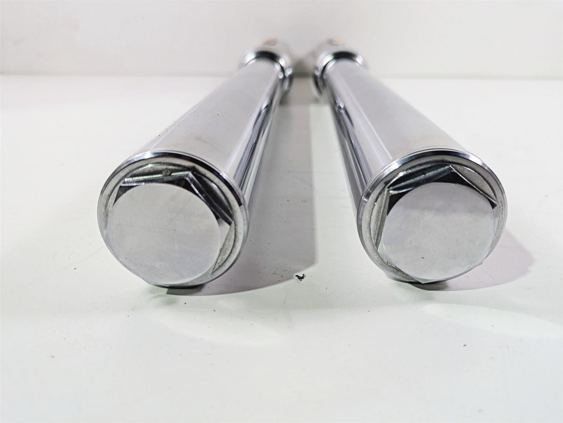 2009 Harley FXDC Dyna Super Glide Straight Front Fork Set 45947-06A 45948-06B {{ shop.shopifyCountryName }} - Mototech271