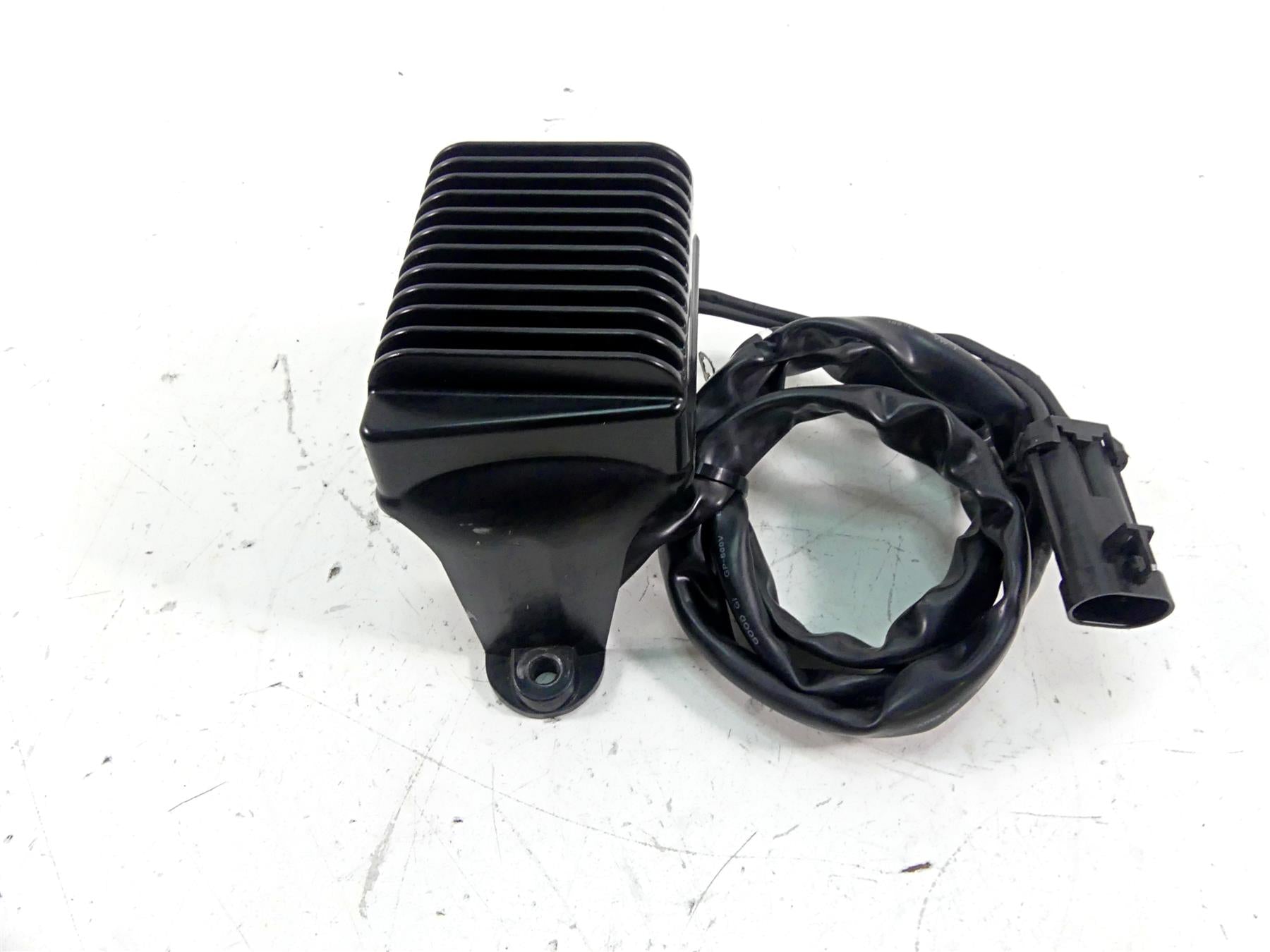 2002 Harley Touring FLHTC Electra Glide Rectifier Voltage Regulator 74505-02 {{ shop.shopifyCountryName }} - Mototech271