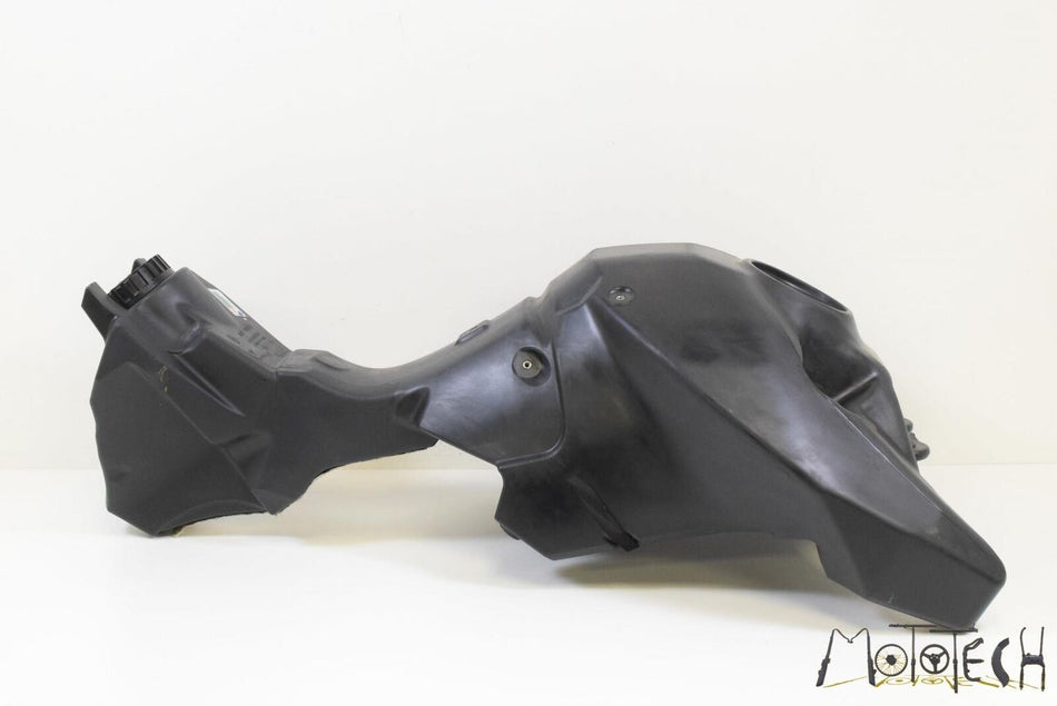 2016 Aprilia CAPONORD 1200 RALLY Fuel Gas Petrol Tank Reservoir B045320 {{ shop.shopifyCountryName }} - Mototech271