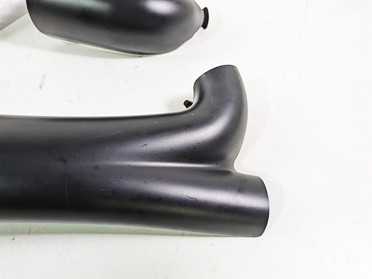 2018 Indian Chieftain Limited Black Exhaust Header Heatshield Set 1262531 {{ shop.shopifyCountryName }} - Mototech271