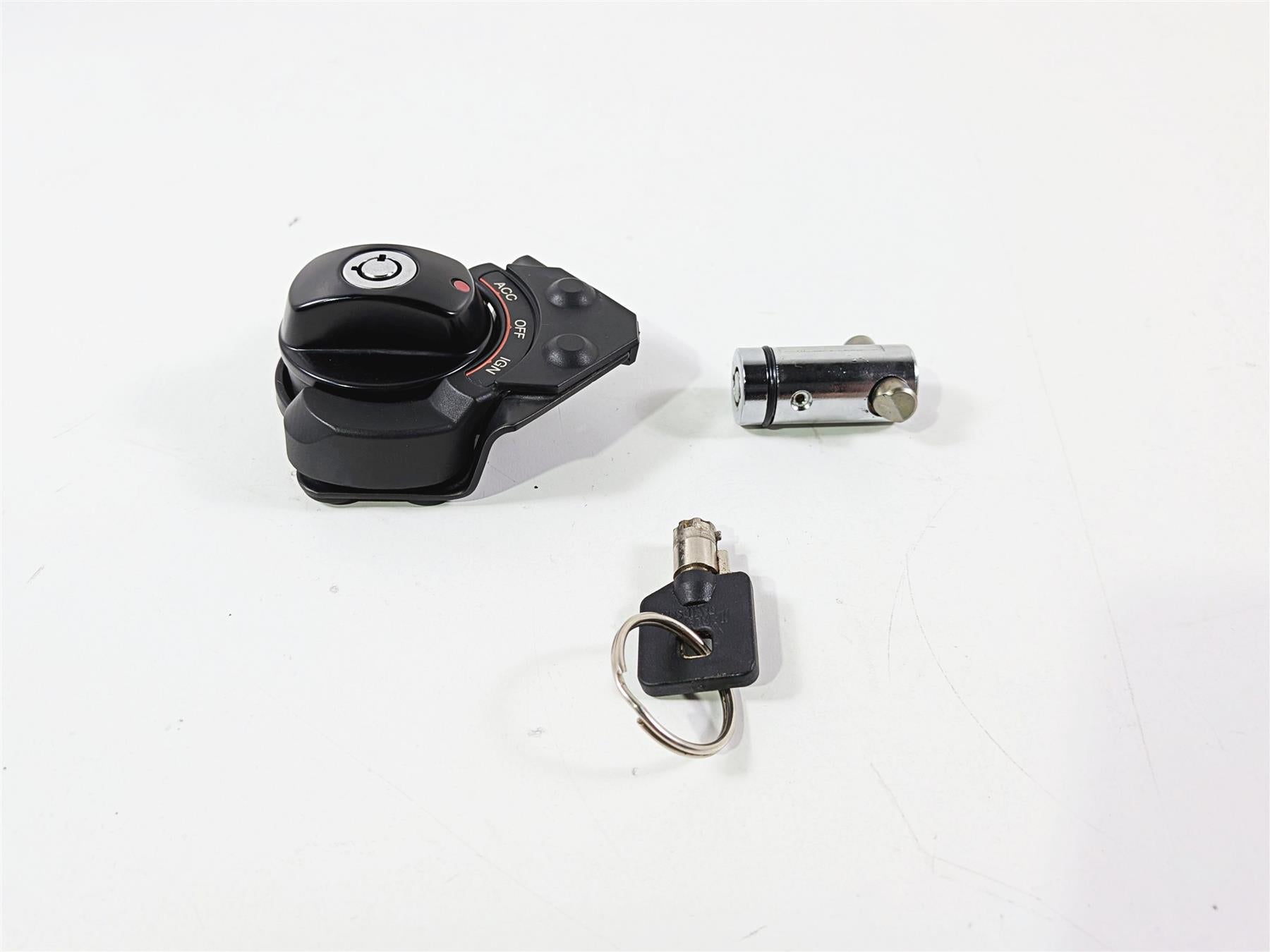 2013 Harley VRSCDX Night Rod Special Ignition Switch Steering Lock Neck Key Set 70020-05-Mototech271