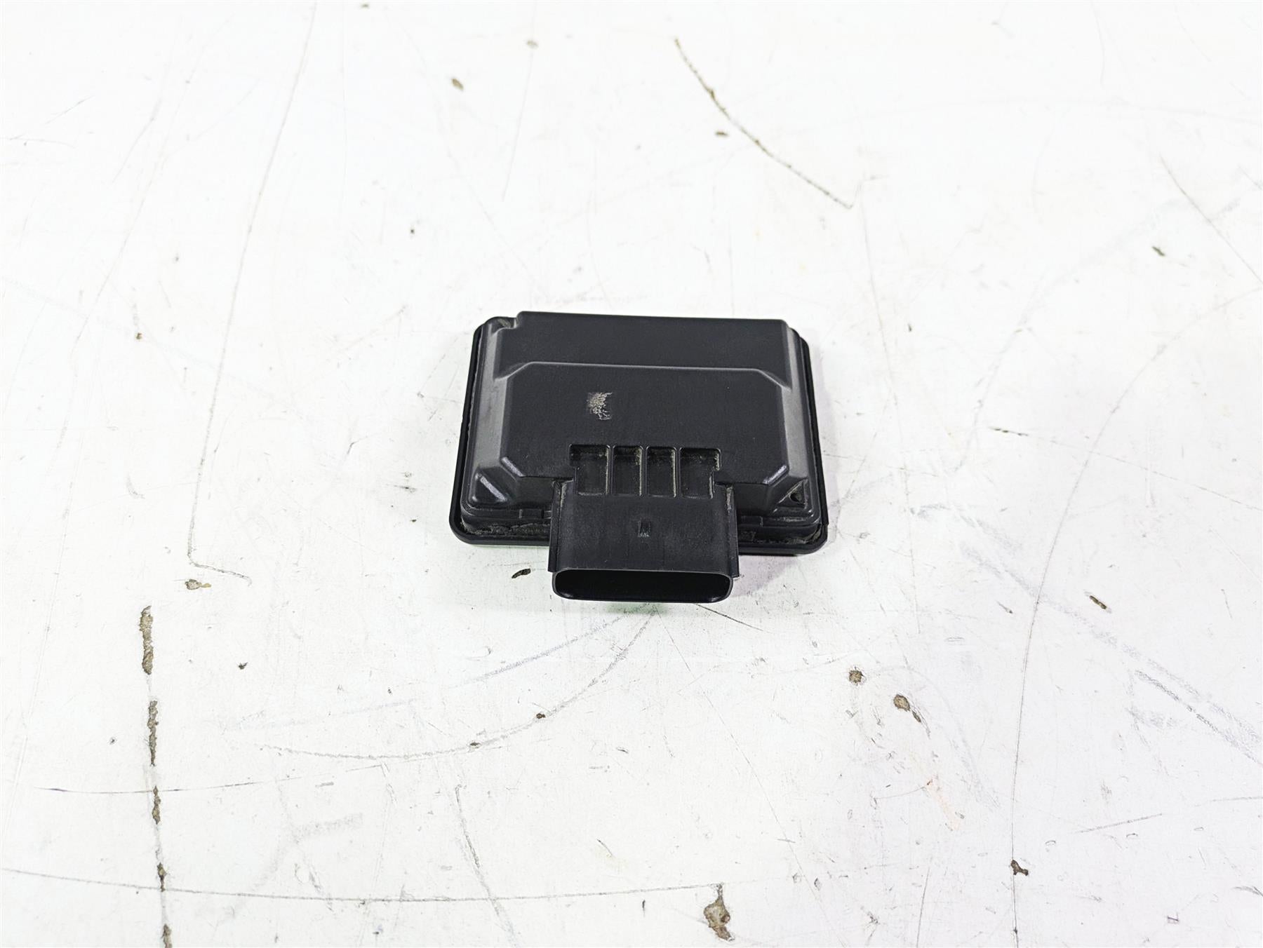 2016 Harley FLSTC Softail Heritage Abs Brake Control Module Box Unit 41100036 {{ shop.shopifyCountryName }} - Mototech271