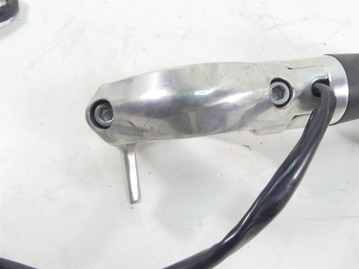 2002 Honda VTX1800 C Front Right Blinker Turn Signal & Clamp 33400-MBH-672 {{ shop.shopifyCountryName }} - Mototech271