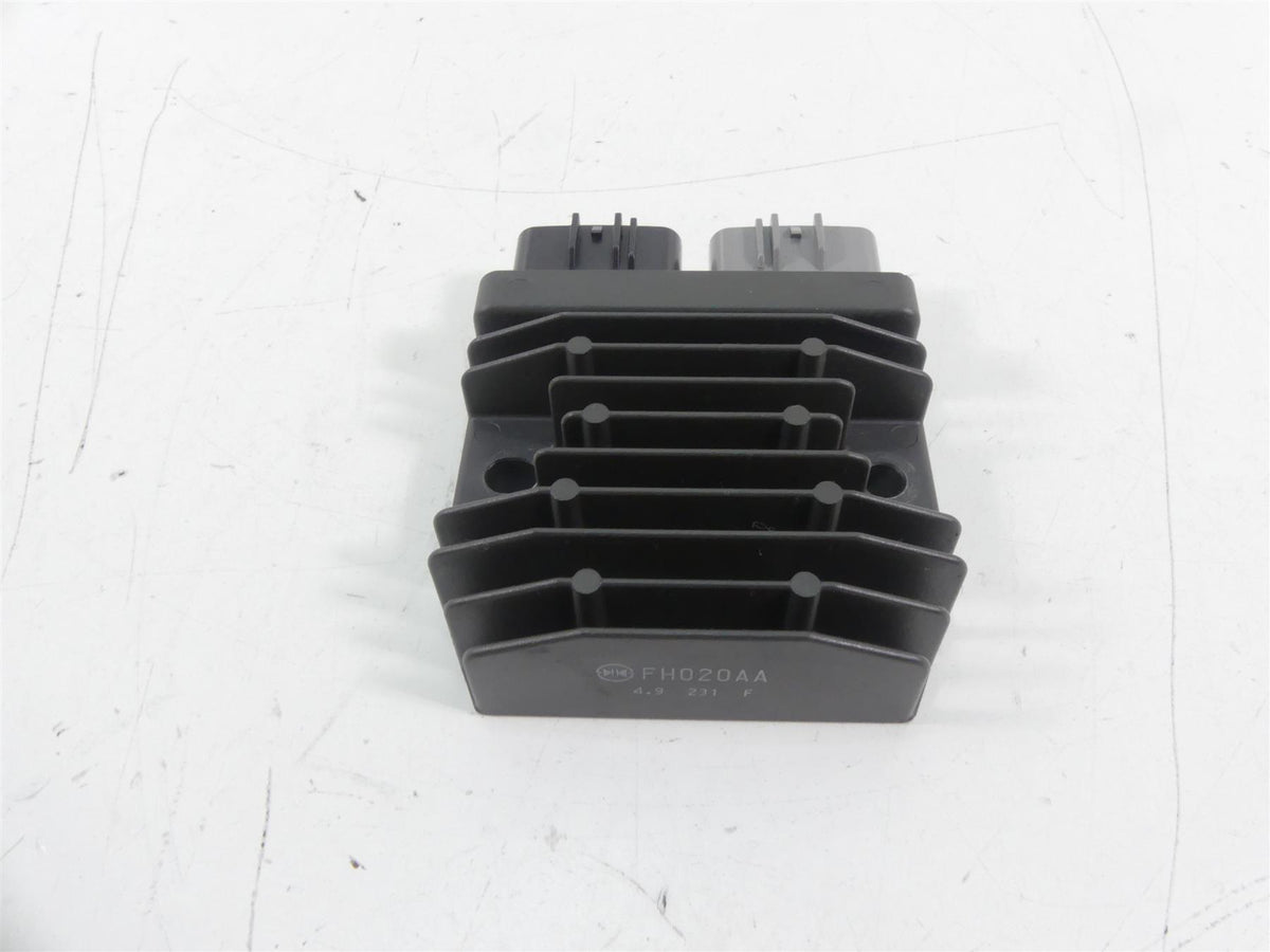 2015 Ducati Diavel Carbon Red Rectifier Voltage Regulator 54040301B FH020AA {{ shop.shopifyCountryName }} - Mototech271