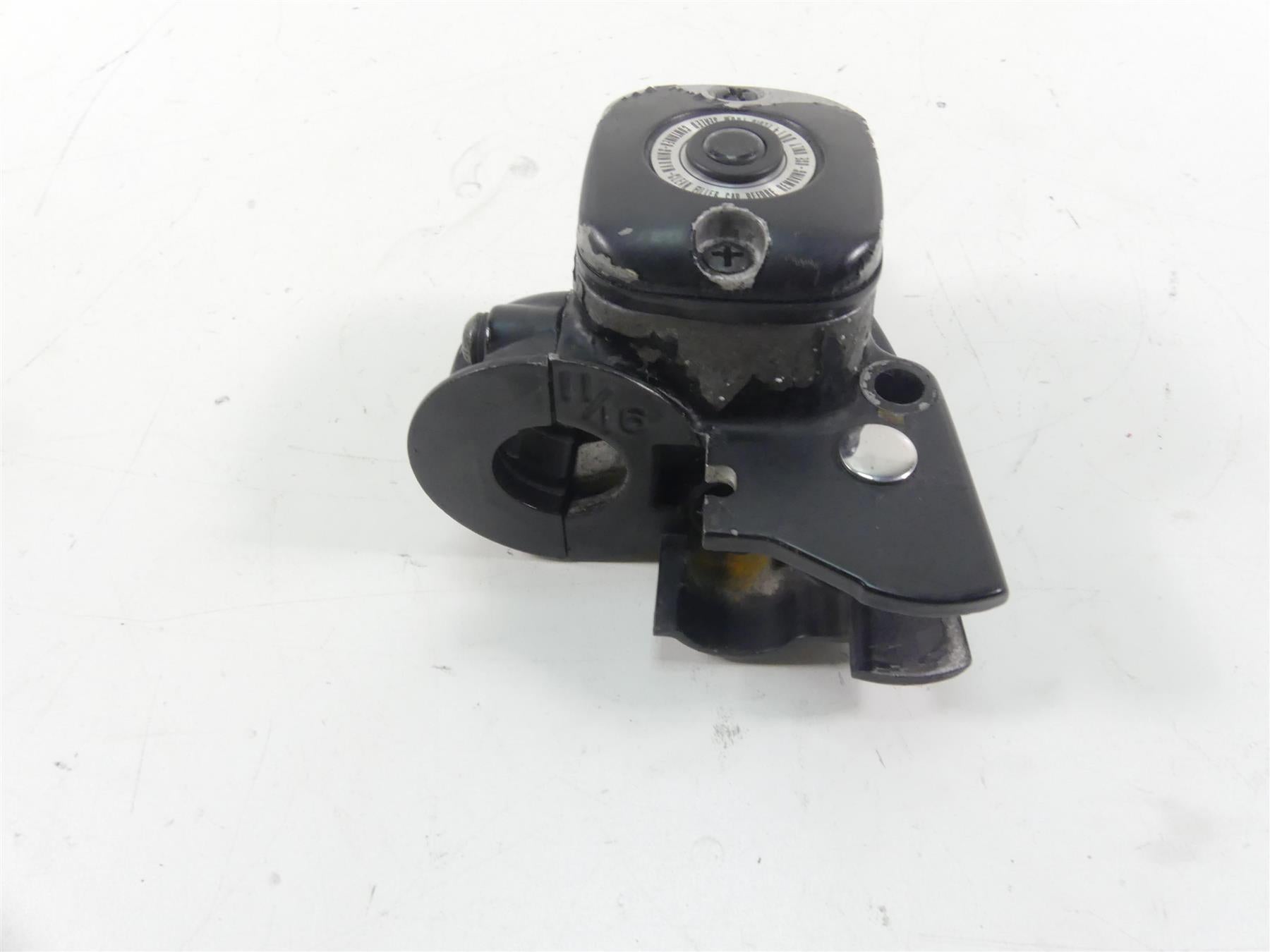 2005 Harley Touring FLHRSI Road King Front Brake Master Cylinder 11/16" 41700738 {{ shop.shopifyCountryName }} - Mototech271