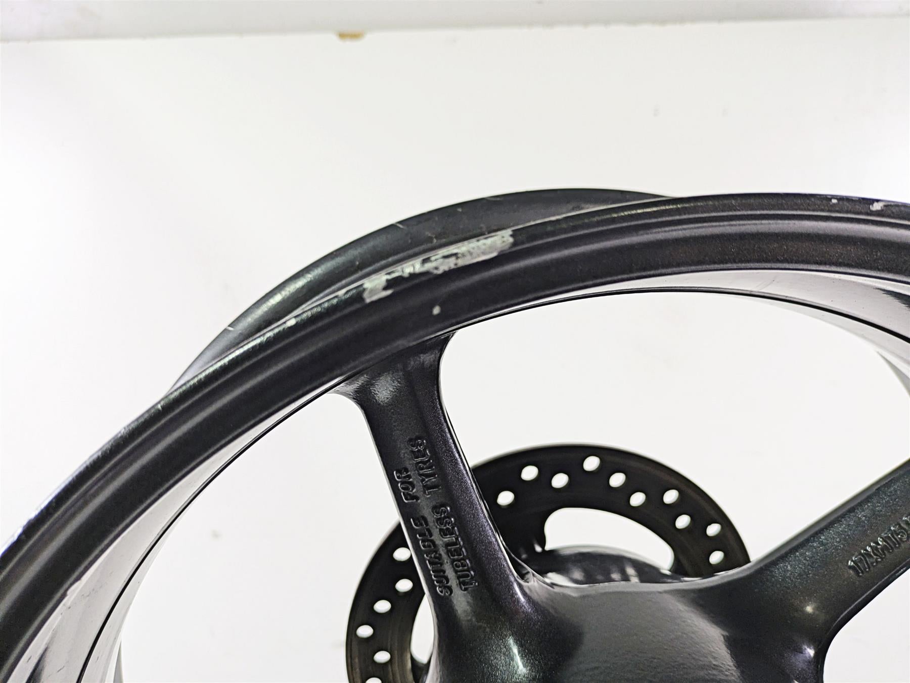 2012 Triumph Daytona 675 17x5.5 Rear Wheel Rim Graphite T2010842 {{ shop.shopifyCountryName }} - Mototech271