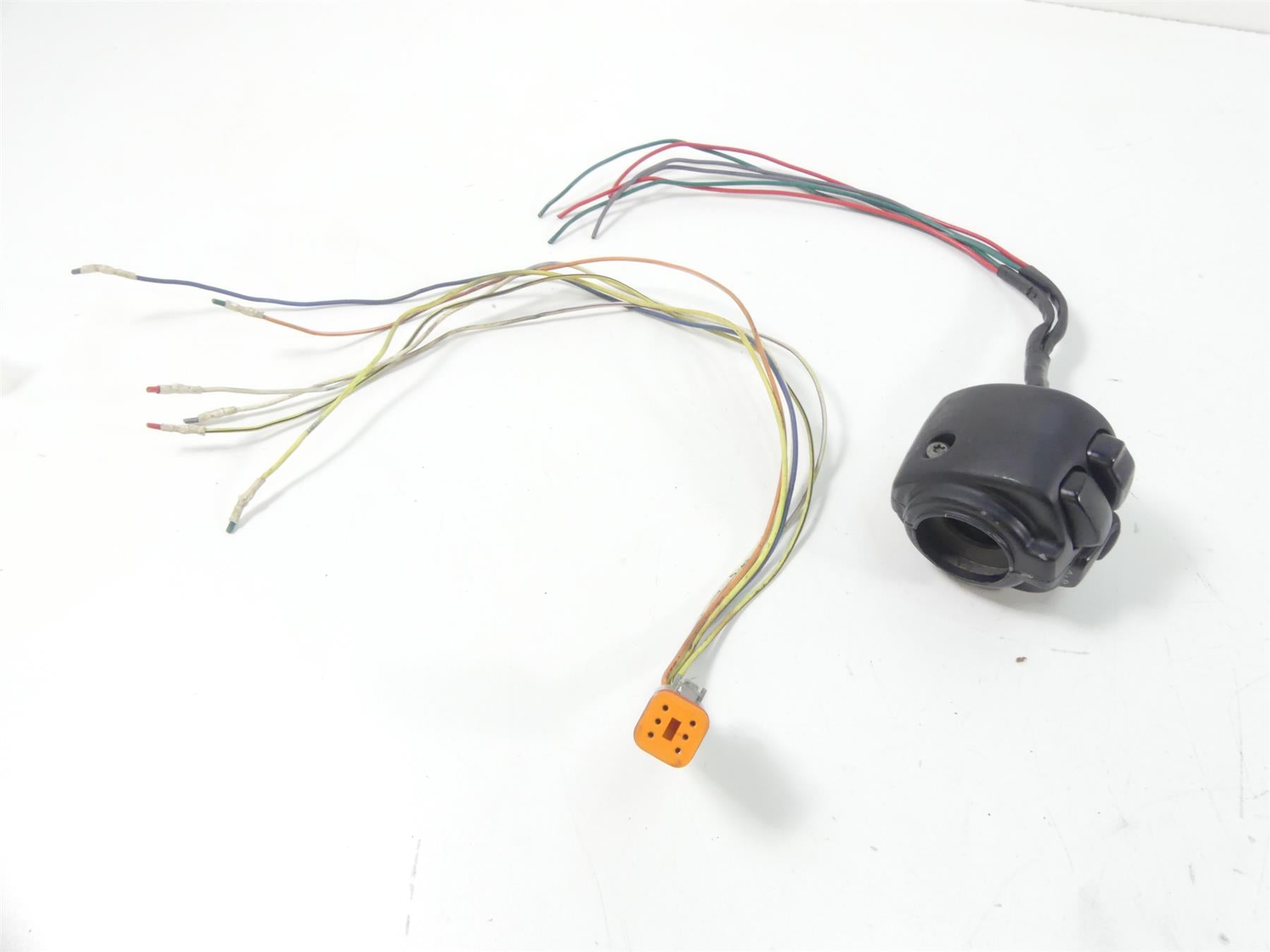 2002 Harley XL1200 Sportster Left Hand Light Control Switch -Look 71597-96 {{ shop.shopifyCountryName }} - Mototech271
