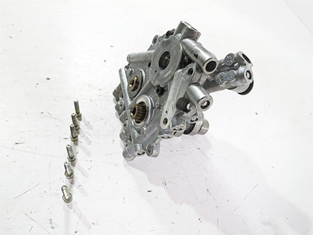 2015 Harley Touring FLHXS Street Glide Cam Shaft Chest + Oil Pump 25358-06A {{ shop.shopifyCountryName }} - Mototech271
