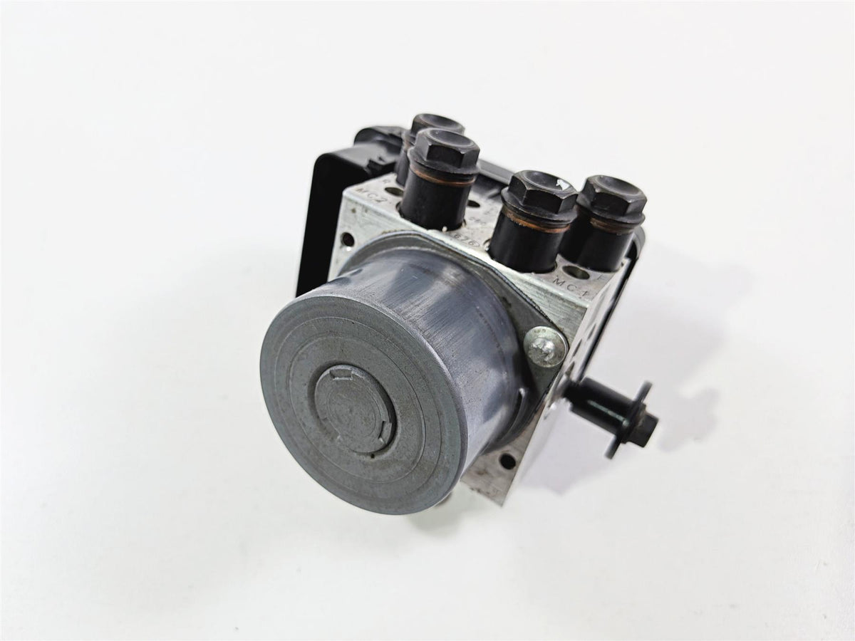2015 Ducati Diavel Dark Abs Brake Pump Module 54240491A-Mototech271