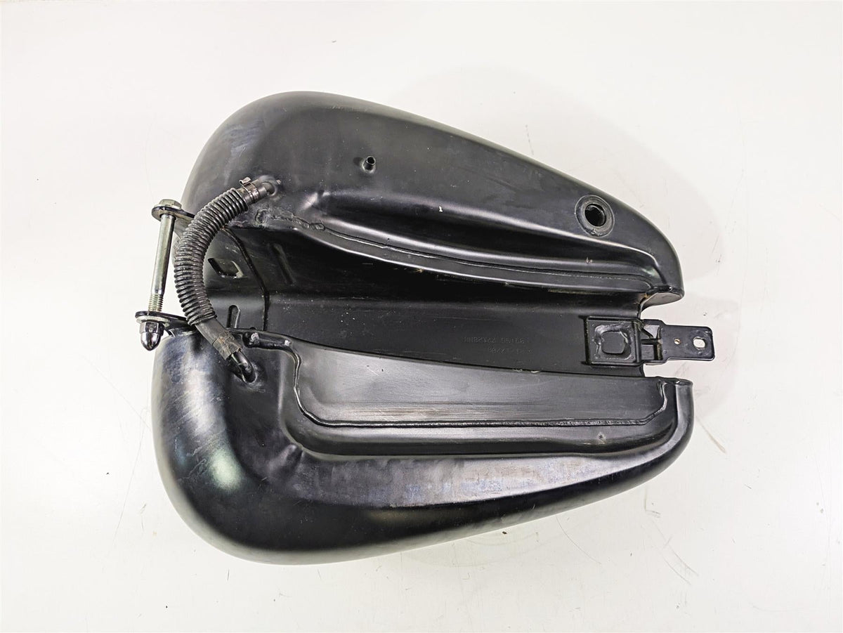 2008 Harley FLSTSB Cross Bones Fuel Gas Petrol Tank -Read 61000800 {{ shop.shopifyCountryName }} - Mototech271
