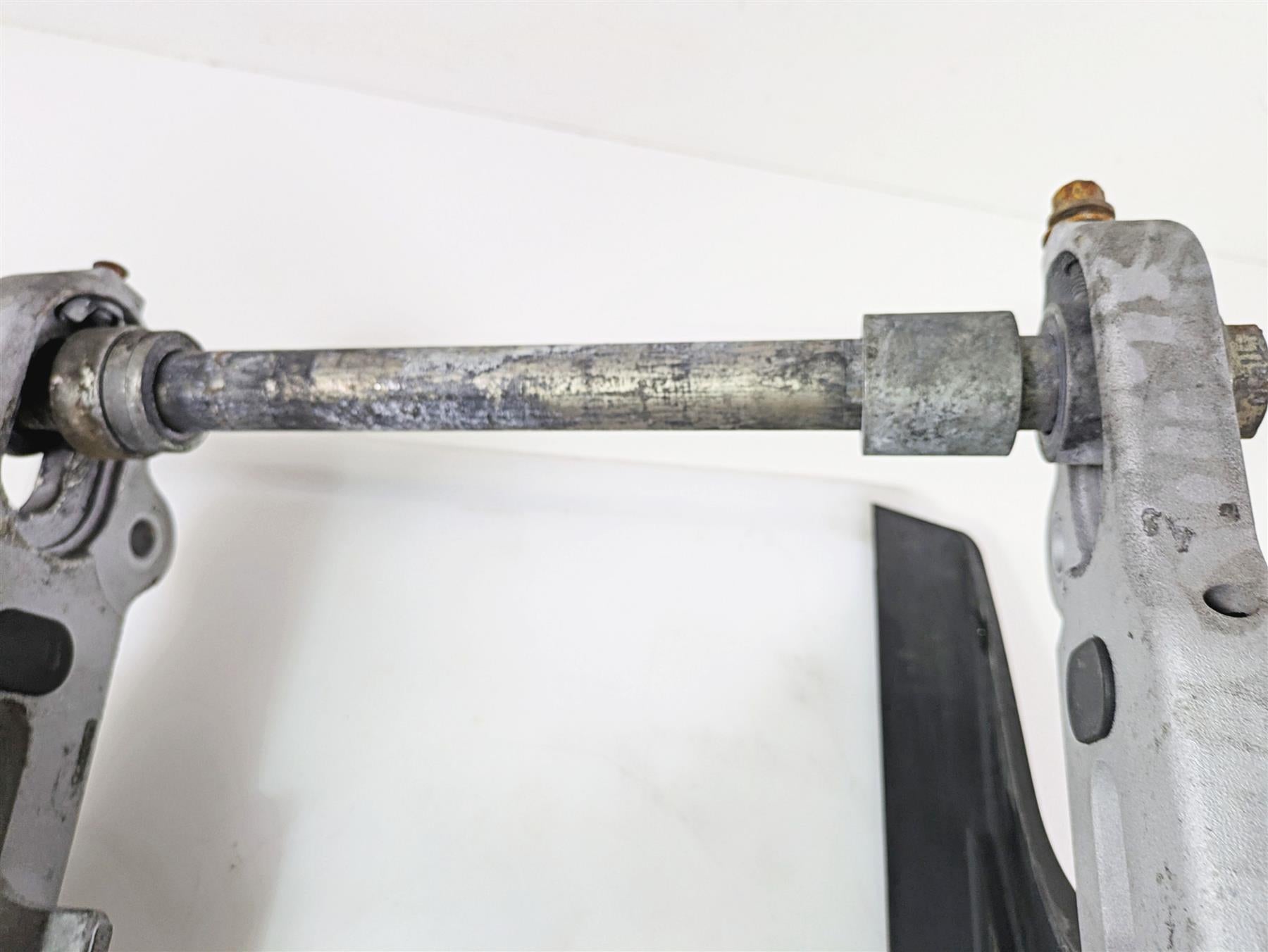 2009 Harley XR1200 Sportster Swingarm Swing Arm & Guards 47674-08 {{ shop.shopifyCountryName }} - Mototech271