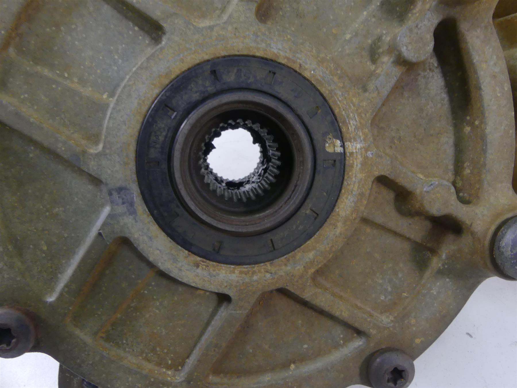 2013 Arctic Cat Wildcat 1000 LTD Rear Differential Gear Box -3K -Read 1502-822 {{ shop.shopifyCountryName }} - Mototech271