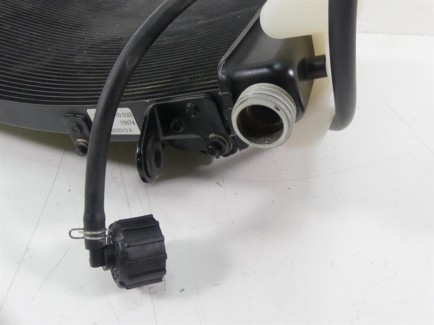 2015 KTM 1190 Adventure R Radiator Fan Reservoir Hoses Set 60335010033 {{ shop.shopifyCountryName }} - Mototech271