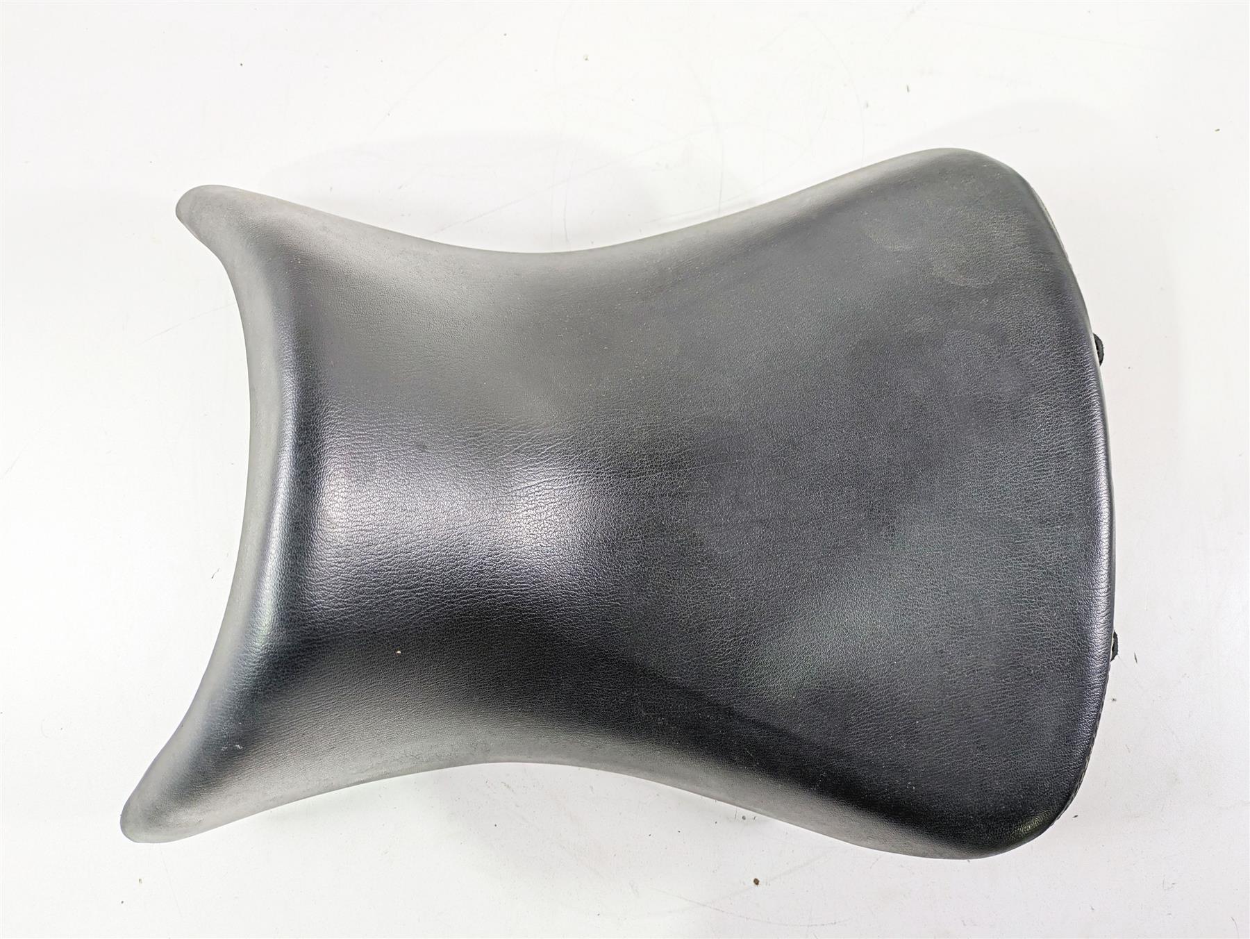 2009 BMW R1200RT K26 Heated Low Front Rider Seat Saddle 52537683648 {{ shop.shopifyCountryName }} - Mototech271