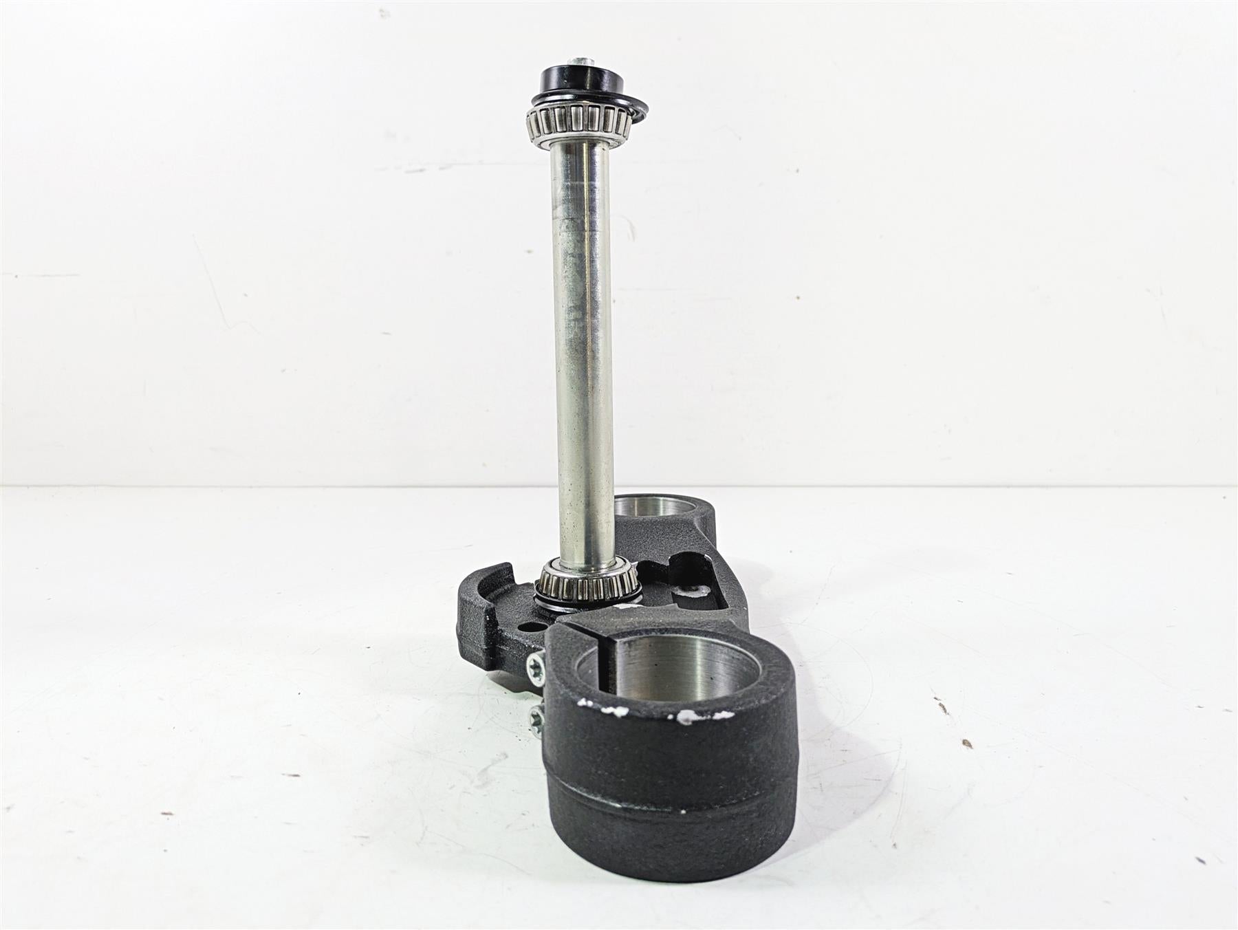 2022 Harley FXLRS Softail Low Rider Lower Triple Tree Clamp - Read 45900260B {{ shop.shopifyCountryName }} - Mototech271