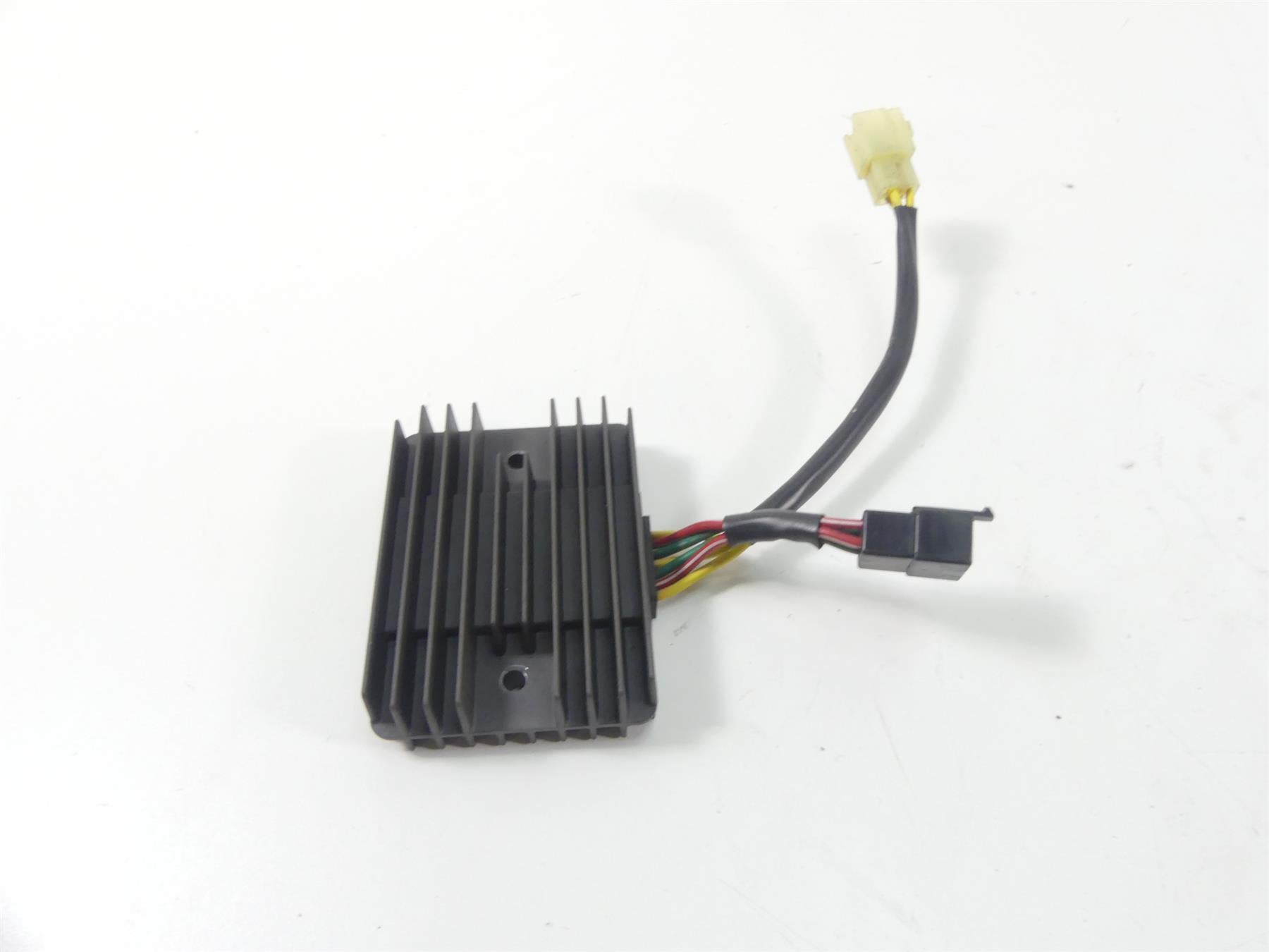 2008 Ducati 1098 S Rectifier Voltage Regulator 54040191A SH579EA {{ shop.shopifyCountryName }} - Mototech271