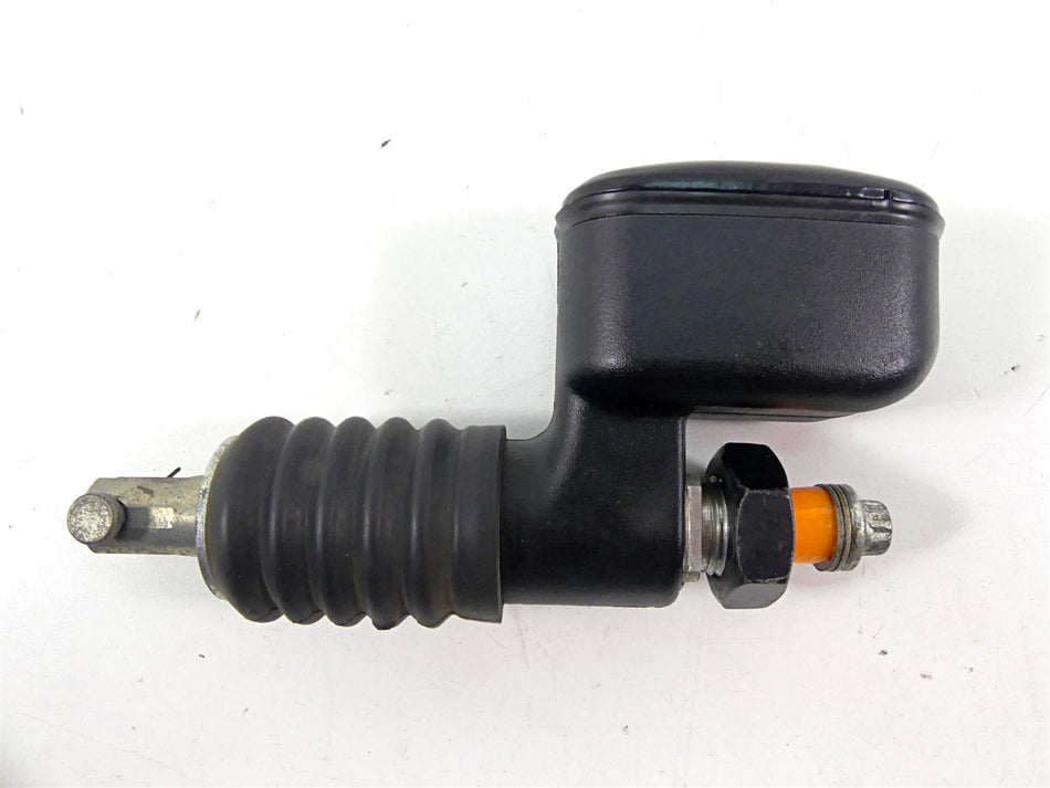 2004 Harley Touring FLHTCUI Electra Glide Rear Brake Master Cylinder 41755-99F {{ shop.shopifyCountryName }} - Mototech271