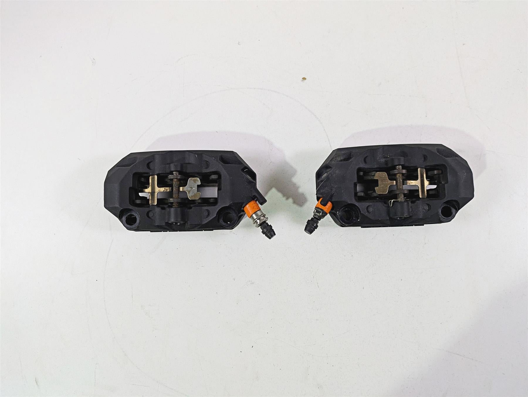 2017 BMW R1200 GS K50 Front Brake Caliper Set 100mm 34118556205 34118556206 {{ shop.shopifyCountryName }} - Mototech271