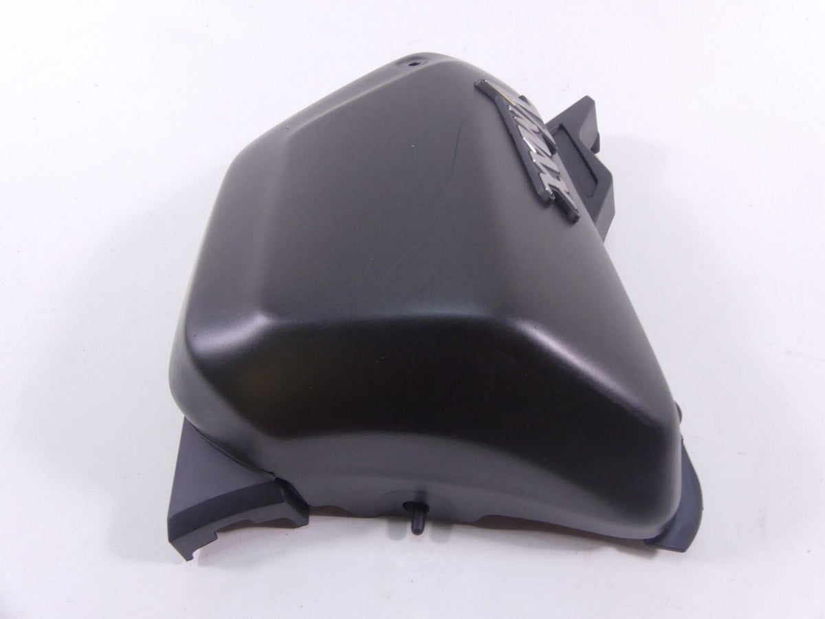2019 Yamaha VMX17 V-Max 1700 Right Side Cover Fairing + Mount 2S3-21741-20-00 {{ shop.shopifyCountryName }} - Mototech271