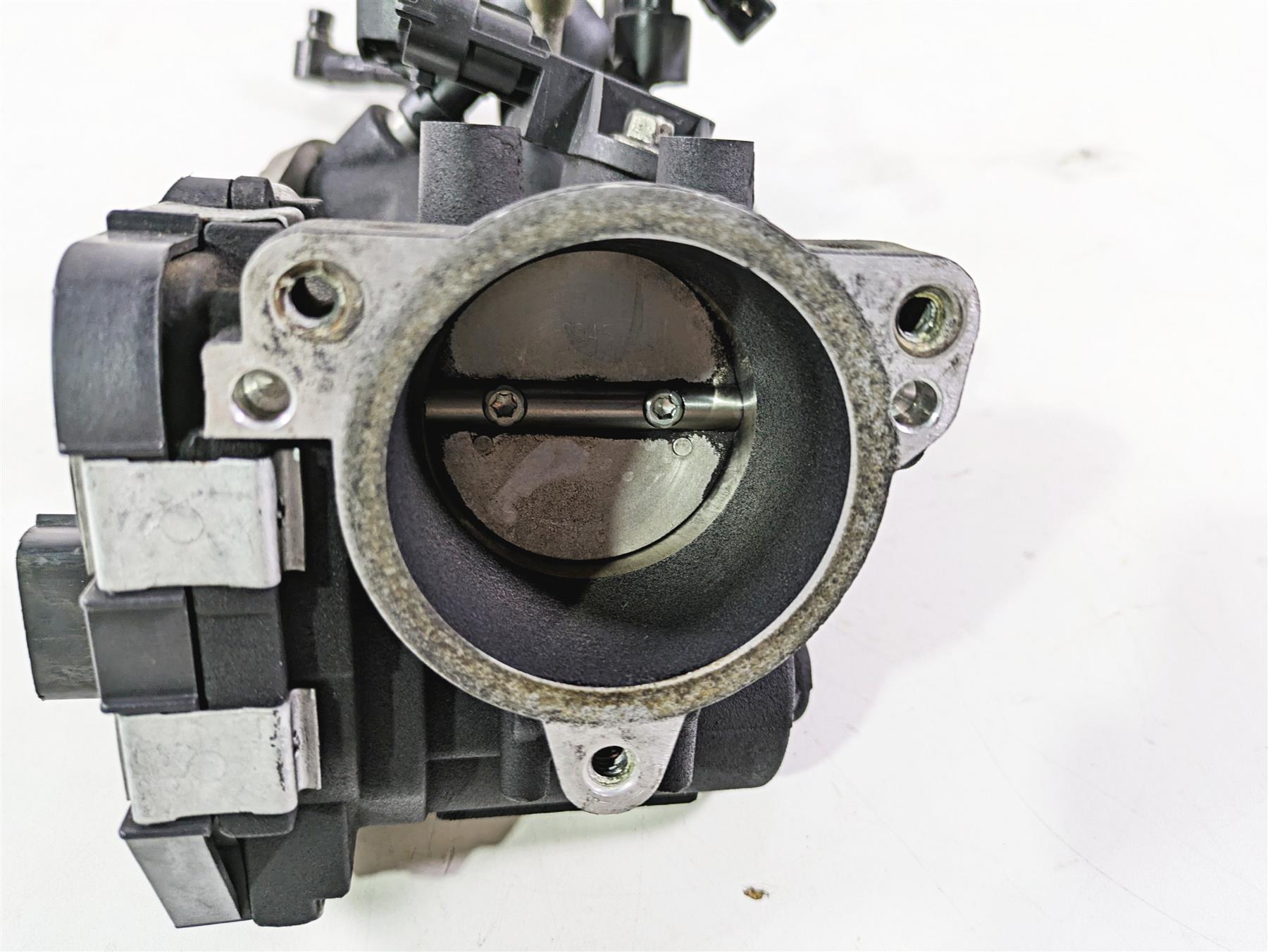2010 Harley Touring FLHX Street Glide Throttle Body Fuel Injection 27685-11A {{ shop.shopifyCountryName }} - Mototech271