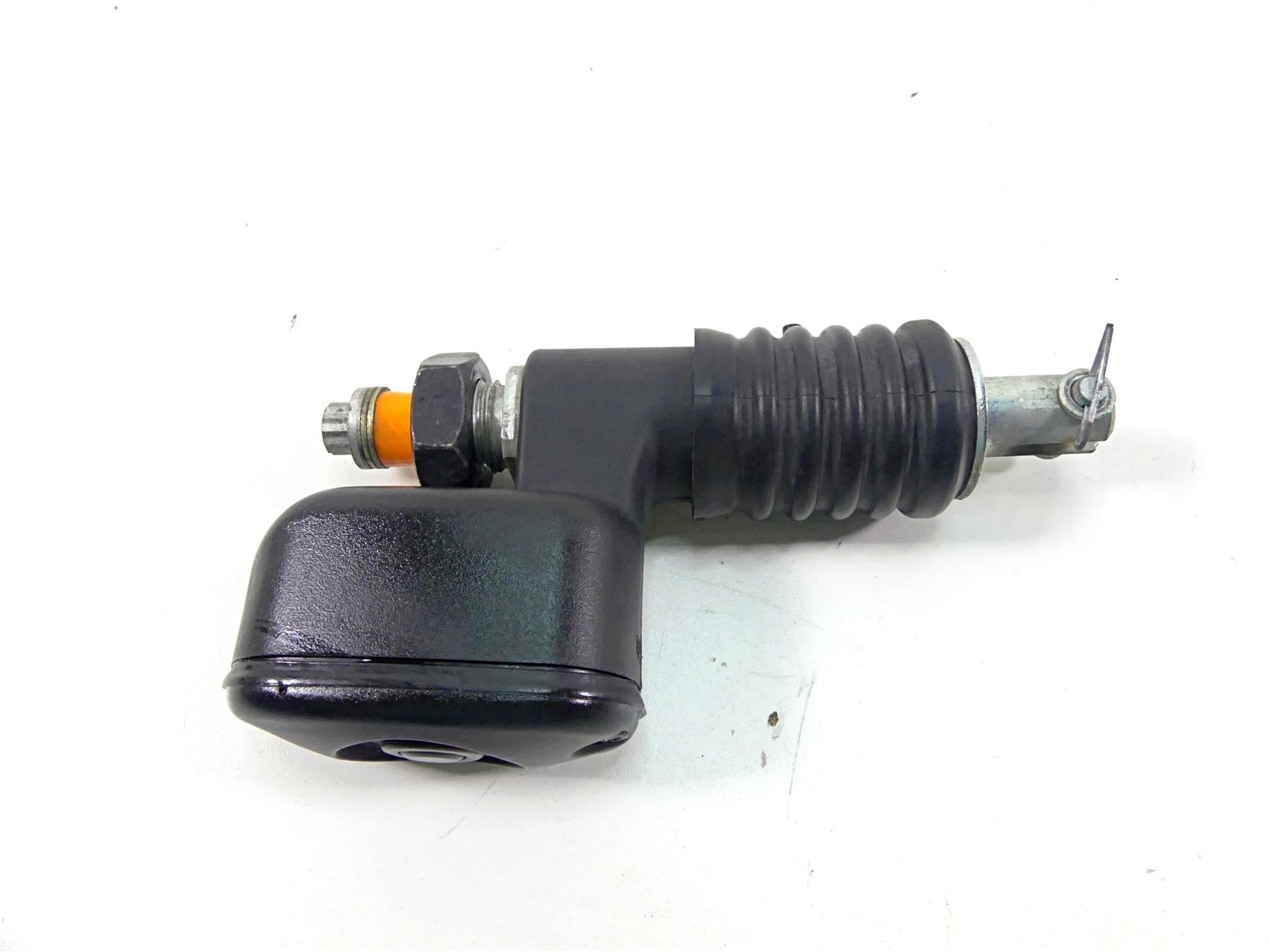 2016 Harley Softail FLS Slim Rear Brake Master Cylinder 41767-05E {{ shop.shopifyCountryName }} - Mototech271