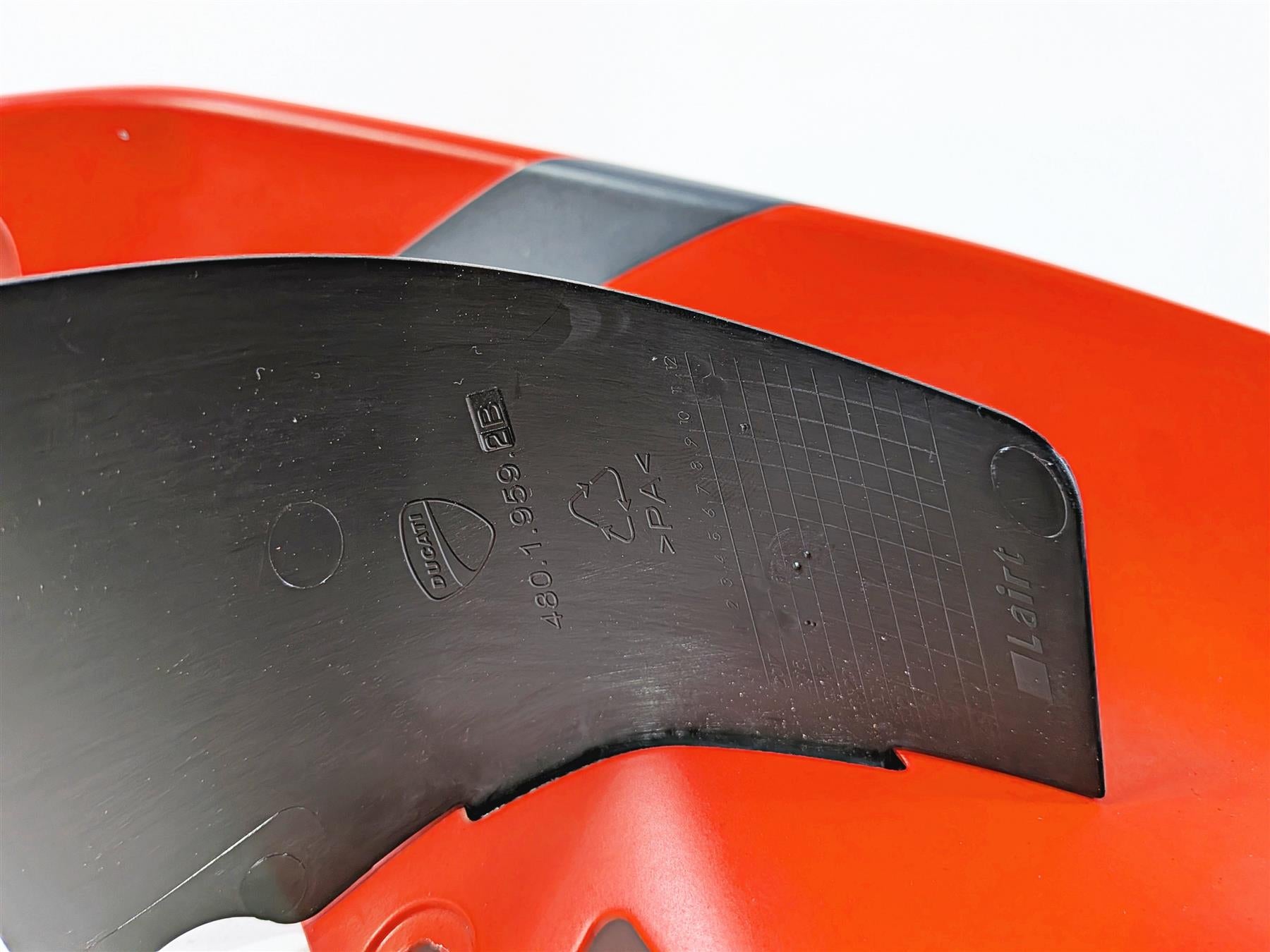 2019 Ducati Panigale V4S V4 S Corse Left Inner Leg Cover Fairing 480P9931BA {{ shop.shopifyCountryName }} - Mototech271