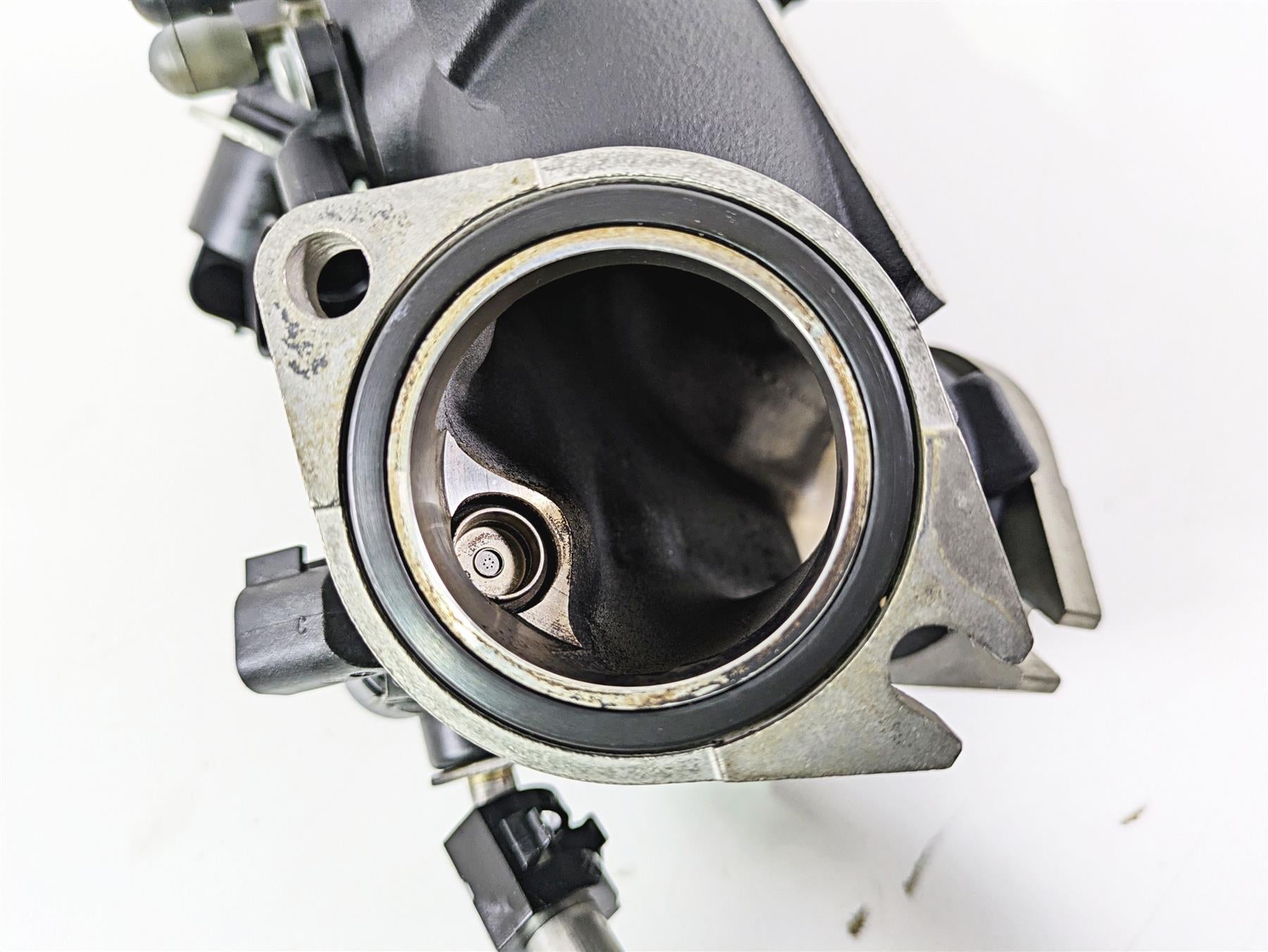 2014 Harley FLS Softail Slim Throttle Body Fuel Injection 27708-06B {{ shop.shopifyCountryName }} - Mototech271