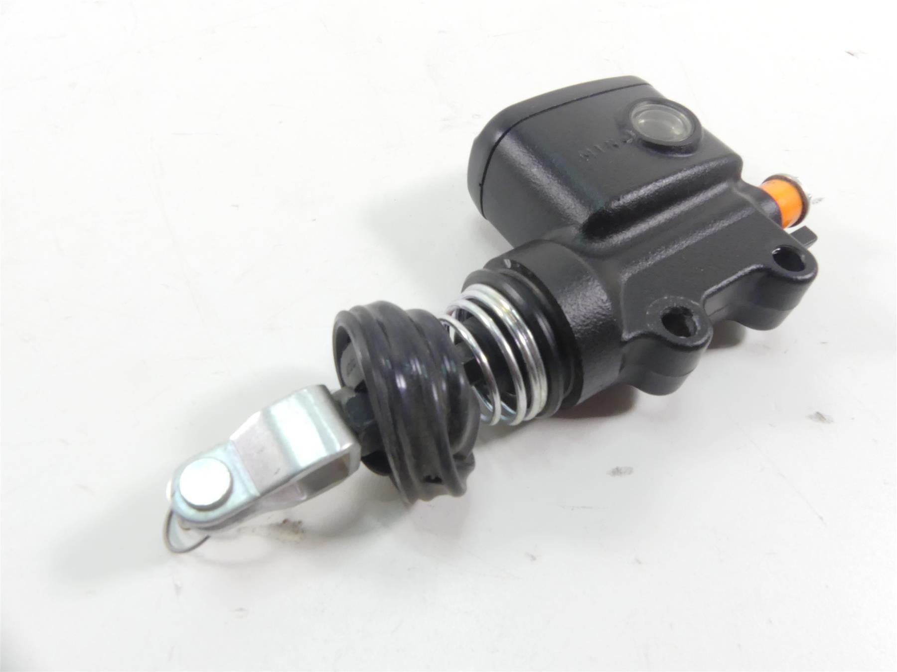 2019 Harley FLHC Softail Heritage Rear Brake Master Cylinder 5/8" 41700460 {{ shop.shopifyCountryName }} - Mototech271