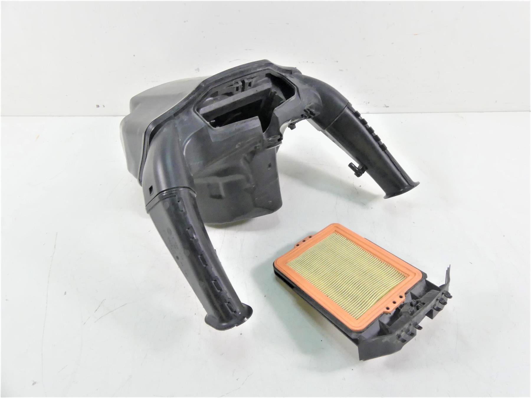 2020 BMW F850 GS K81 Rallye Air Box Cleaner Breather & Intake Tubes 13718550440 {{ shop.shopifyCountryName }} - Mototech271