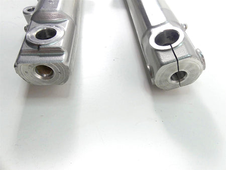 2005 Harley Sportster XL1200 C Showa Front Fork Lowers Set 45901-04 45900-04 {{ shop.shopifyCountryName }} - Mototech271
