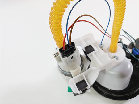 2014 BMW S1000RR K46 Fuel Gas Petrol Pump & Sender - Tested - Video 16147718349 {{ shop.shopifyCountryName }} - Mototech271
