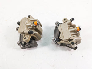 2012 Triumph Tiger 800XC ABS Nissin Front Brake Caliper Set T2022030 T2022031