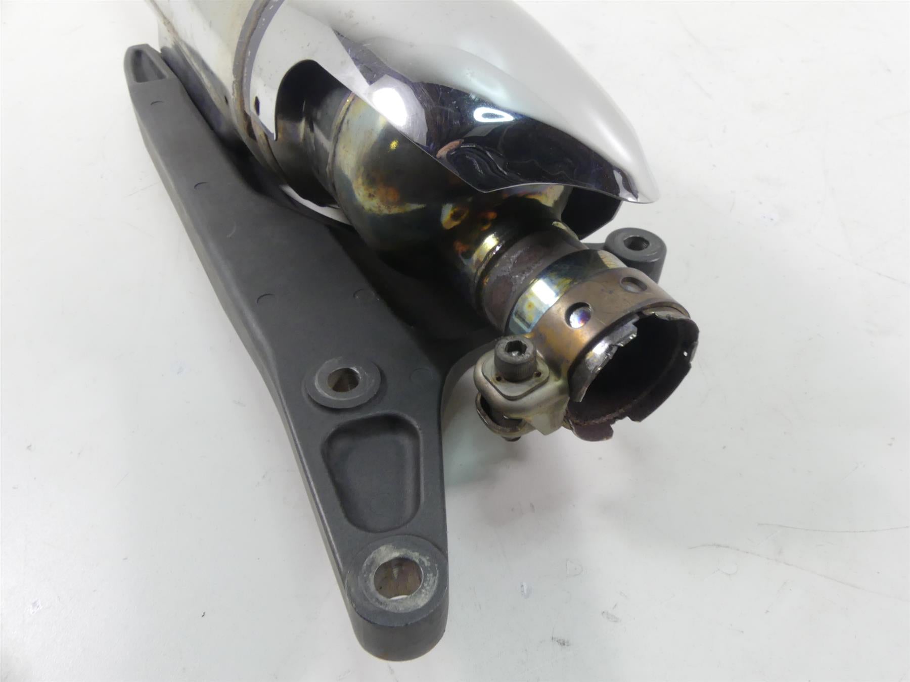 2007 Yamaha XVS1300 V-Star Oem Exhaust Muffler Pipe Silencer 3D8-14710-00-00 {{ shop.shopifyCountryName }} - Mototech271