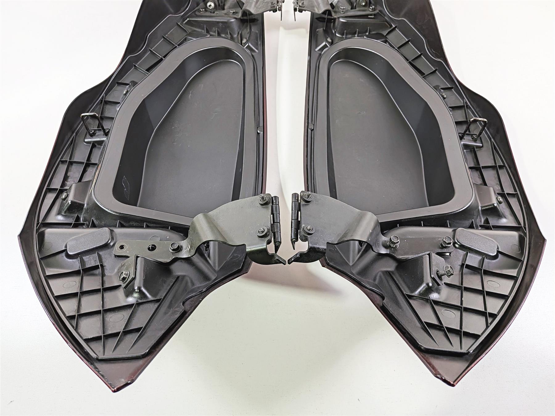 2013 Victory Vision Tour Left Right Saddlebag Cover Lid Set 5437638 5437637 {{ shop.shopifyCountryName }} - Mototech271