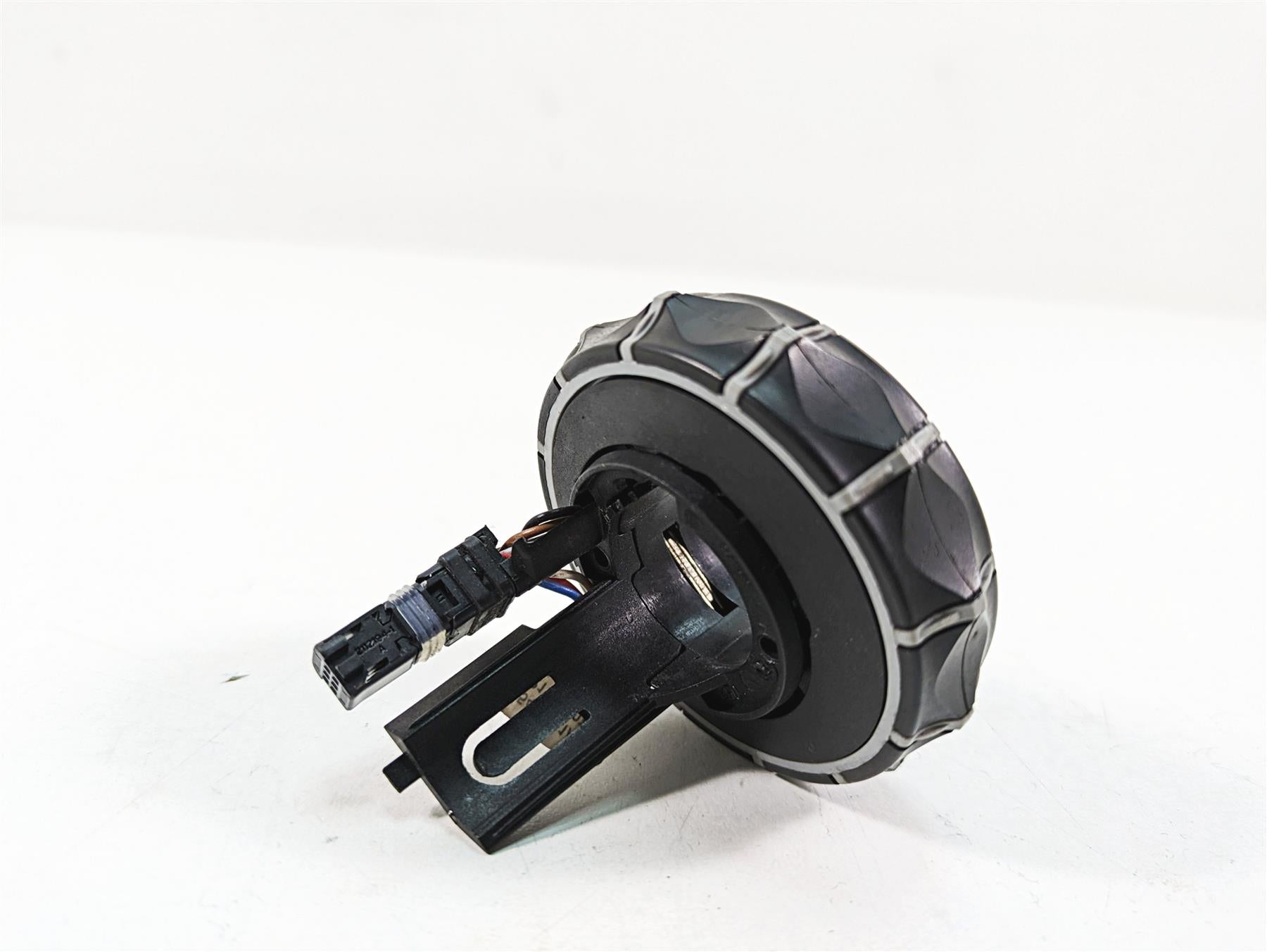 2016 BMW R1200R K53 Round Multi Controller Switch 61317727498 8552113 {{ shop.shopifyCountryName }} - Mototech271