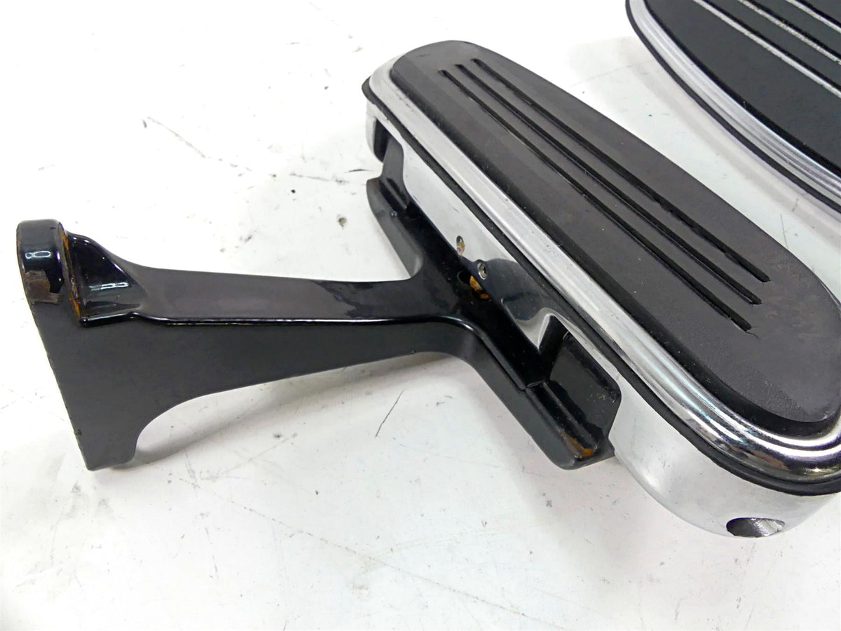2006 Harley Touring FLHTCU SE E-Glide Rear Floorboard Floor Board Set 47373-04 {{ shop.shopifyCountryName }} - Mototech271
