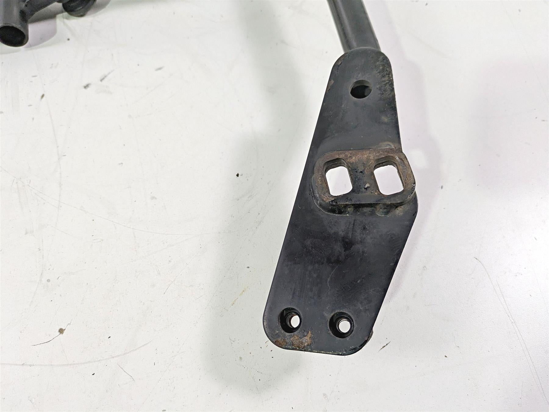 2008 Yamaha XVS1300 V-Star Tourer Saddlebag Mount Holder Set 5S6-28474-00-00 {{ shop.shopifyCountryName }} - Mototech271