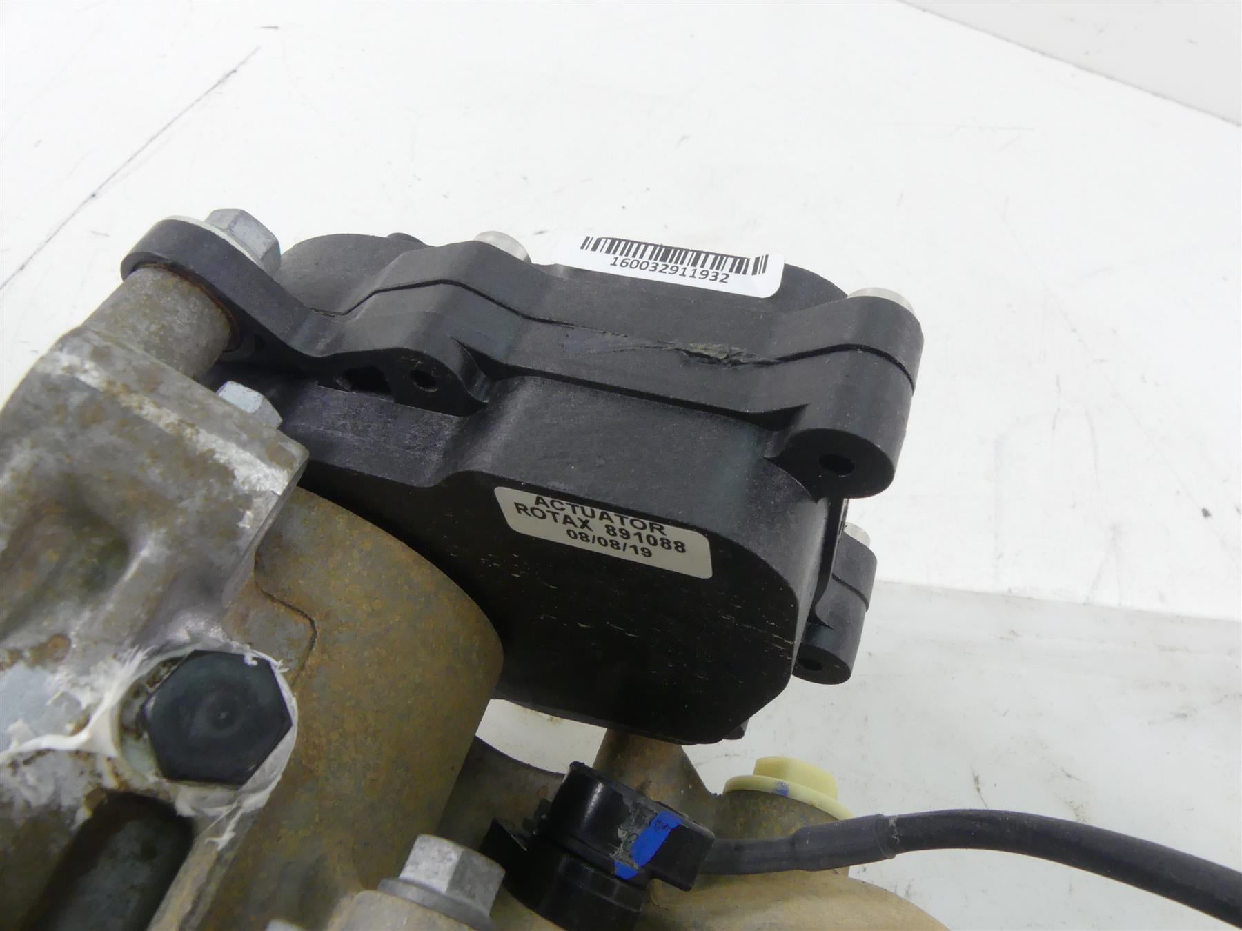 2020 Can-Am Commander 1000R XT Transmission Gear box 718miles 420686653 {{ shop.shopifyCountryName }} - Mototech271