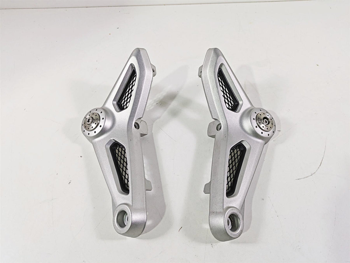 2014 BMW R nine T R9T K21 Left Right Rider Seat Support Set 46638531189 46638531190 {{ shop.shopifyCountryName }} - Mototech271