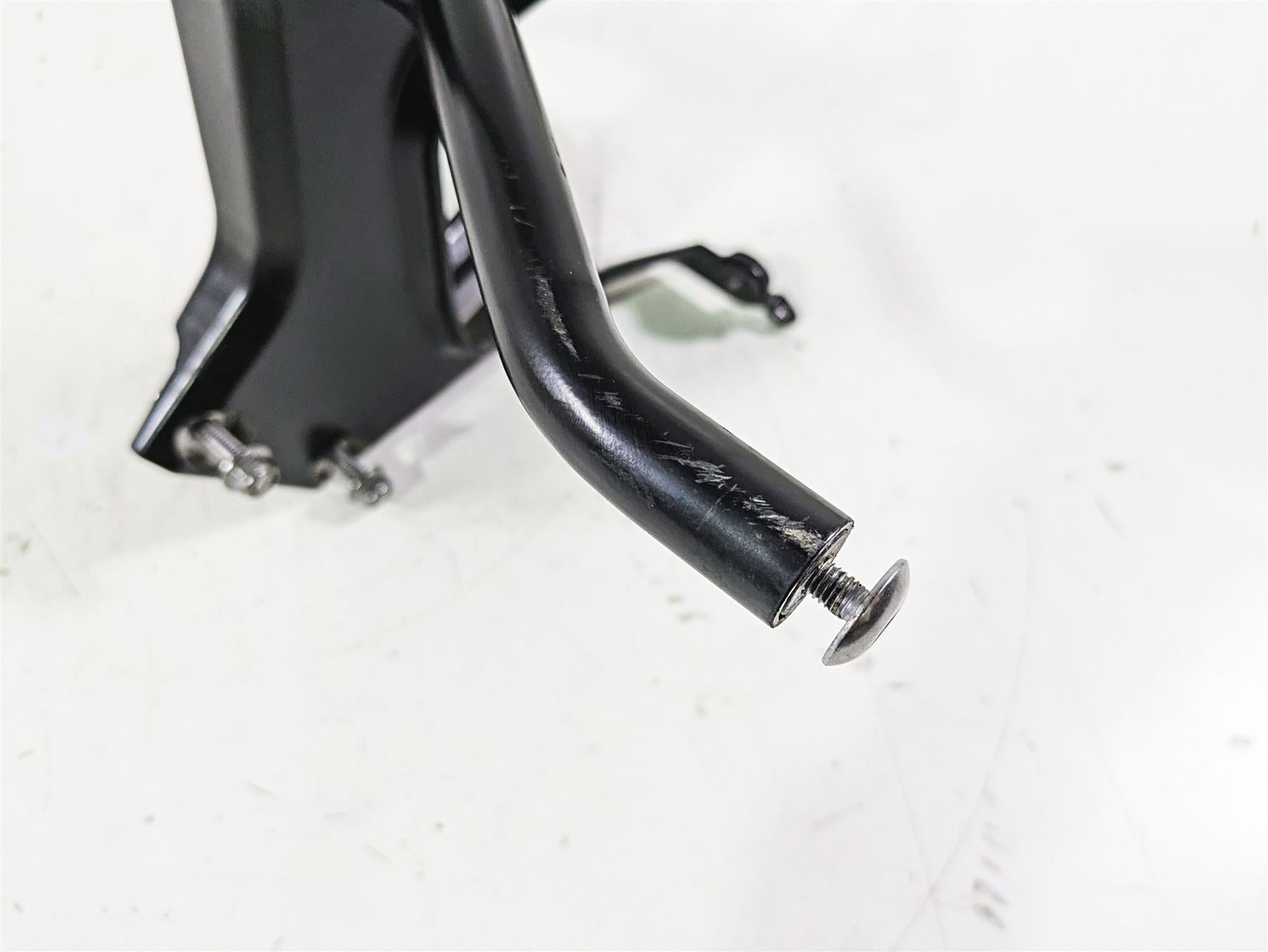 2015 Triumph Tiger Explorer XC Gauges Cockpit Stay Holder T2303404 {{ shop.shopifyCountryName }} - Mototech271