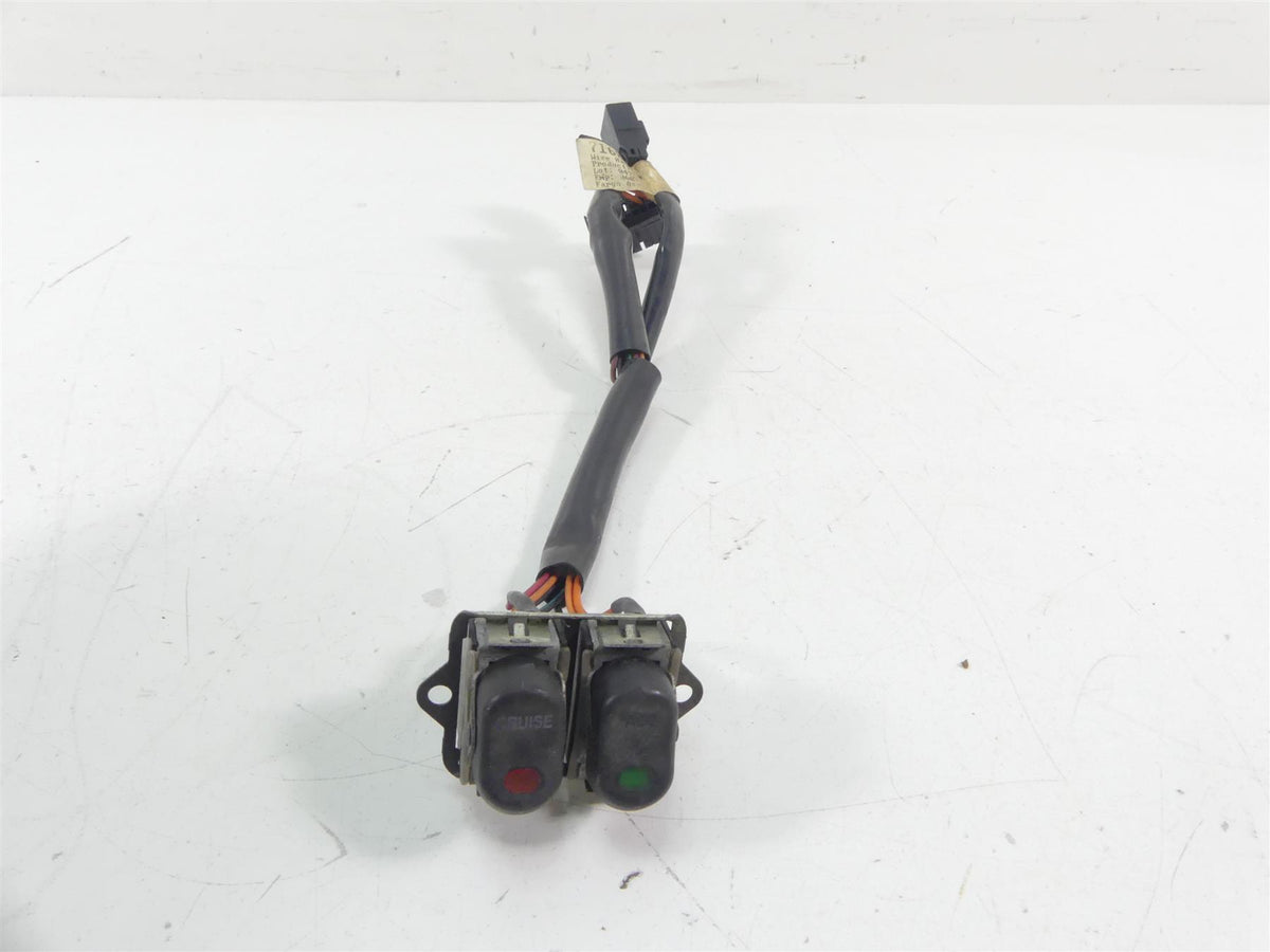 2011 Harley Touring FLTRX Road Glide Auxiliary Cruise Acc Switches 71636-98 {{ shop.shopifyCountryName }} - Mototech271