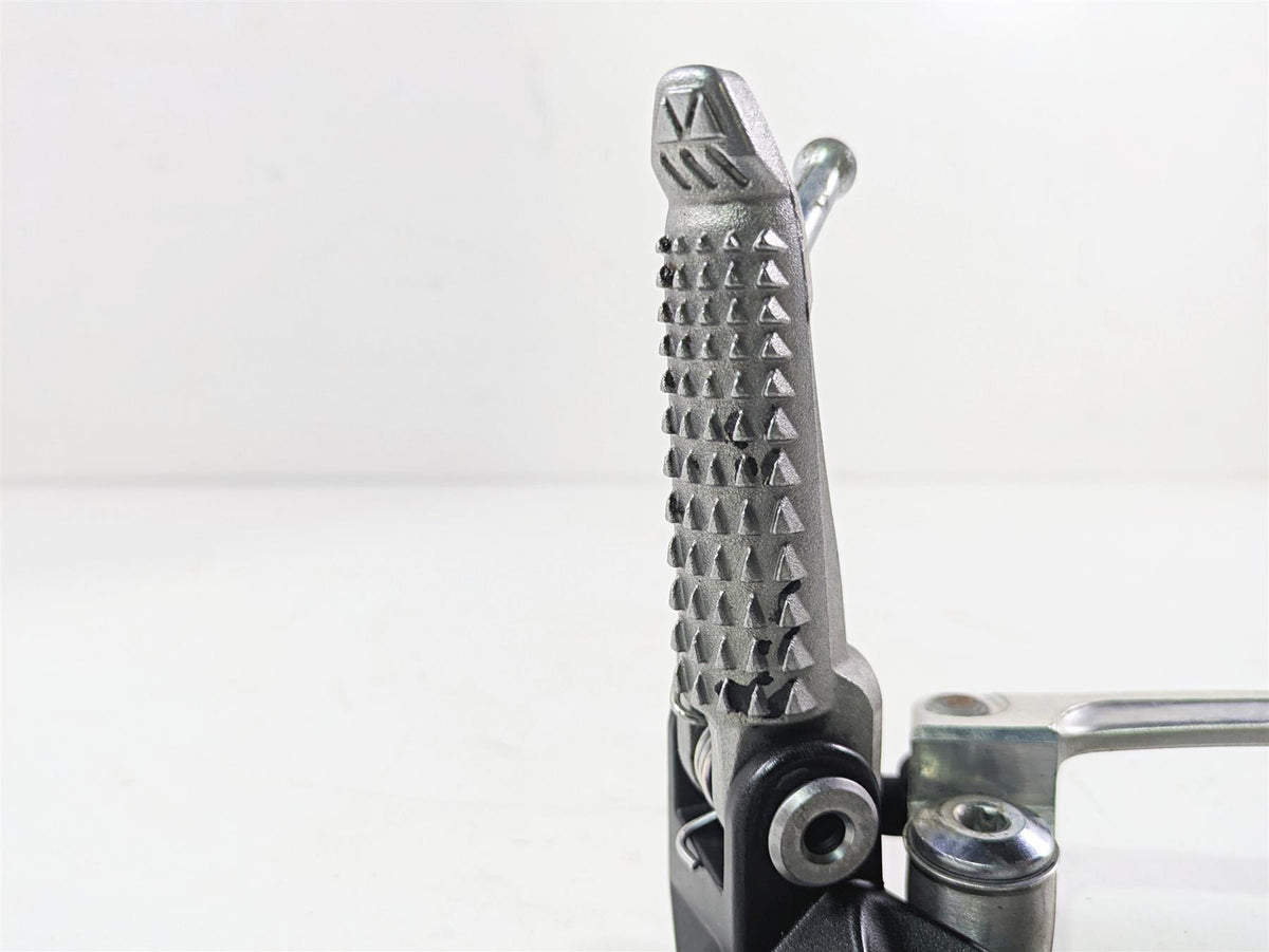2024 Kawasaki ZX6R ZX636 Ninja Left Footpeg Foot Peg Shifter Set 35063-0160-18R {{ shop.shopifyCountryName }} - Mototech271