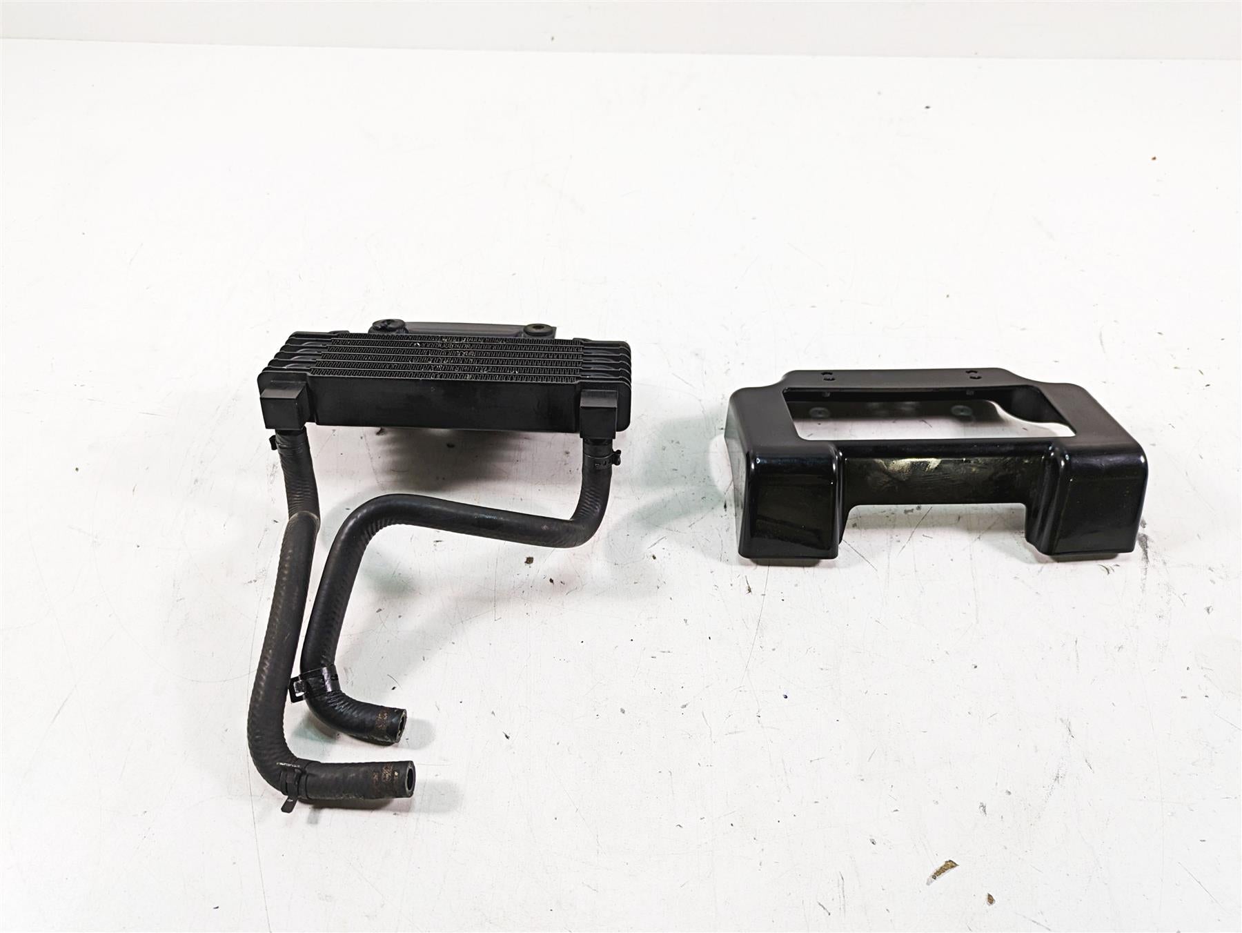 2015 Harley Touring FLHXS Street Glide Oil Cooler + Hoses & Cover Set 63083-11 {{ shop.shopifyCountryName }} - Mototech271