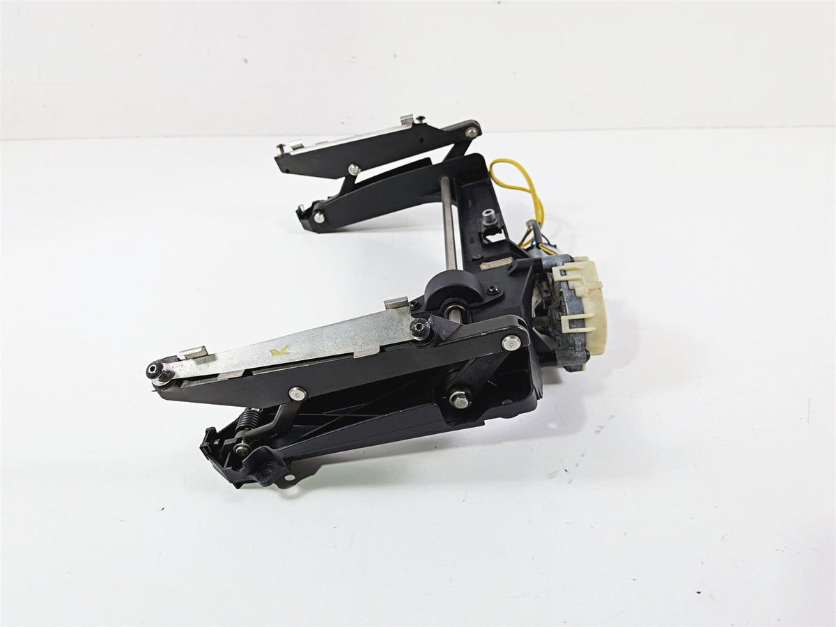 2002 BMW K1200LT 89V3 Windshield Adjuster & Motor Set 46632307916 {{ shop.shopifyCountryName }} - Mototech271