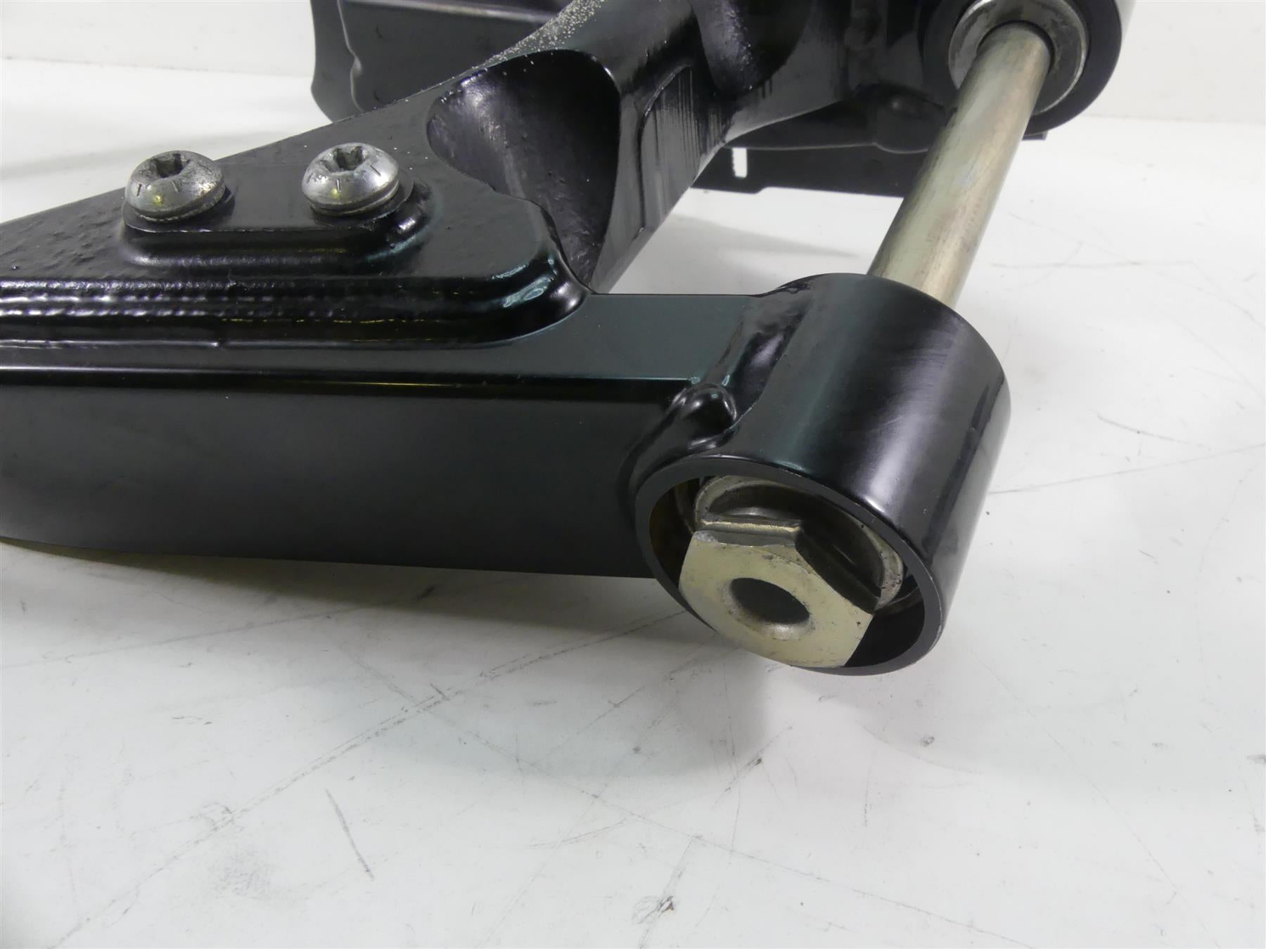 2013 Harley FXDWG Dyna Wide Glide Rear Swingarm & Belt Guards 25mm Axle 47820-10 {{ shop.shopifyCountryName }} - Mototech271
