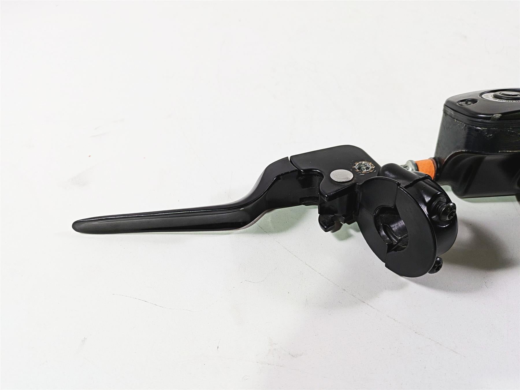 2014 Harley FXDL Dyna Low Rider Front Brake Master Cylinder 11/16" Set 45170-08F {{ shop.shopifyCountryName }} - Mototech271