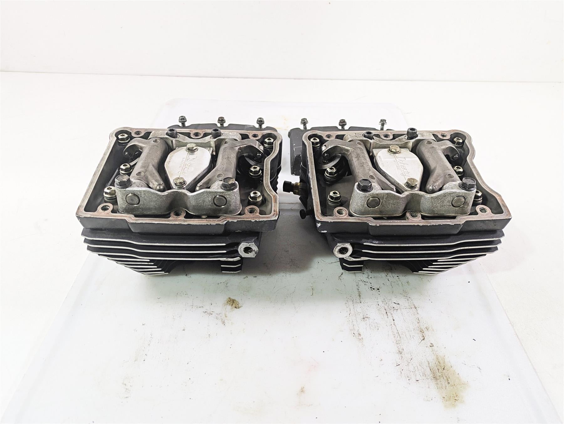 Harley Doherty Machine S&S Big Valve CNC Modified Cylinder Heads 16723-99 {{ shop.shopifyCountryName }} - Mototech271