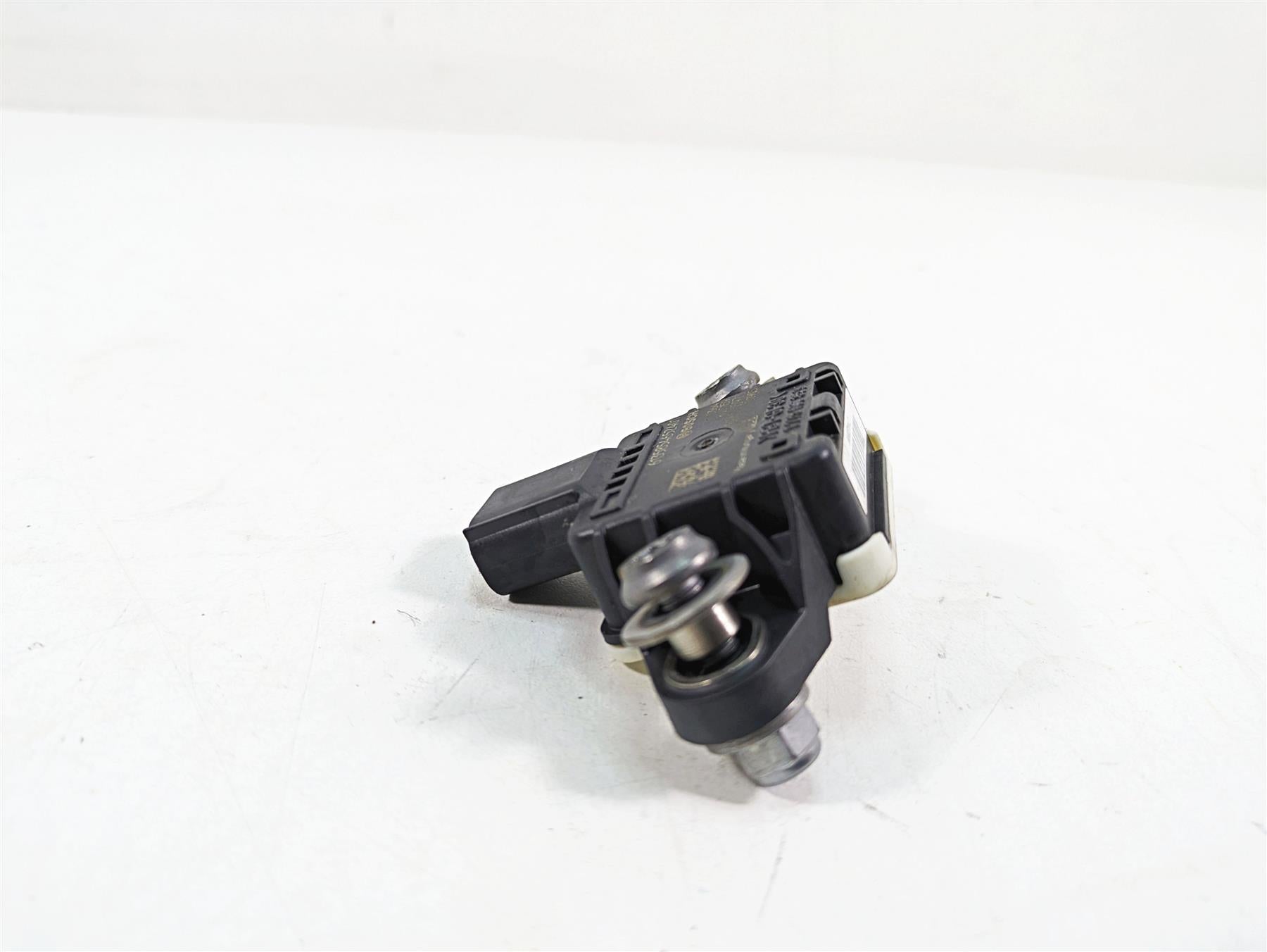 2016 BMW R1200R K53 Bosch Speed Sensor 61358546524 61358388688 {{ shop.shopifyCountryName }} - Mototech271