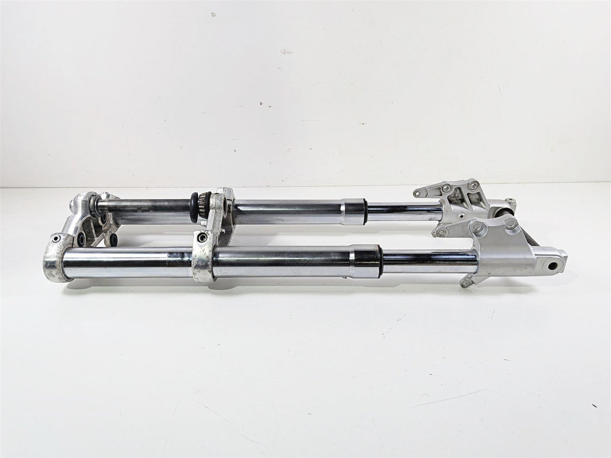 2001 Suzuki VZ800 Marauder Front Fork Triple Tree Set 51110-48E10 51120-48E10 {{ shop.shopifyCountryName }} - Mototech271
